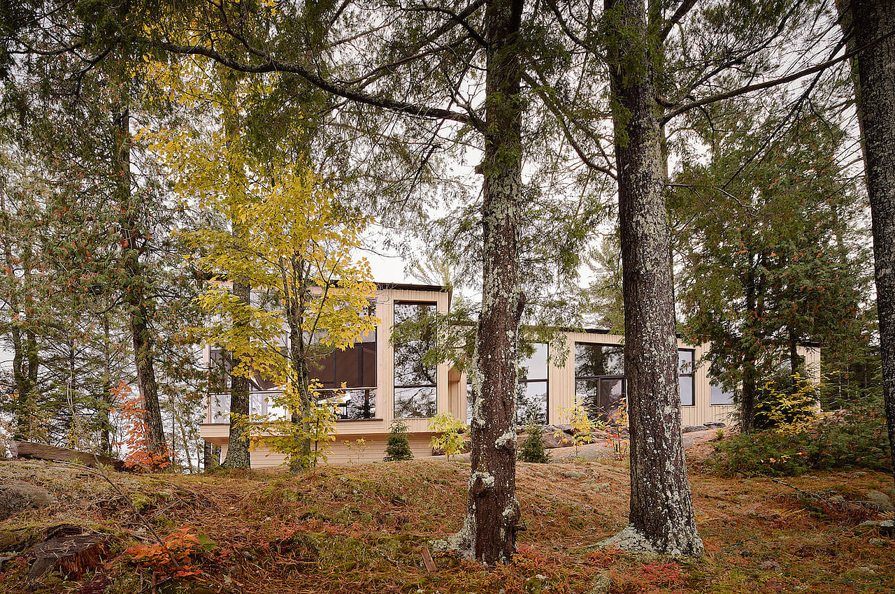 Wooden house，villa，Lakeside，