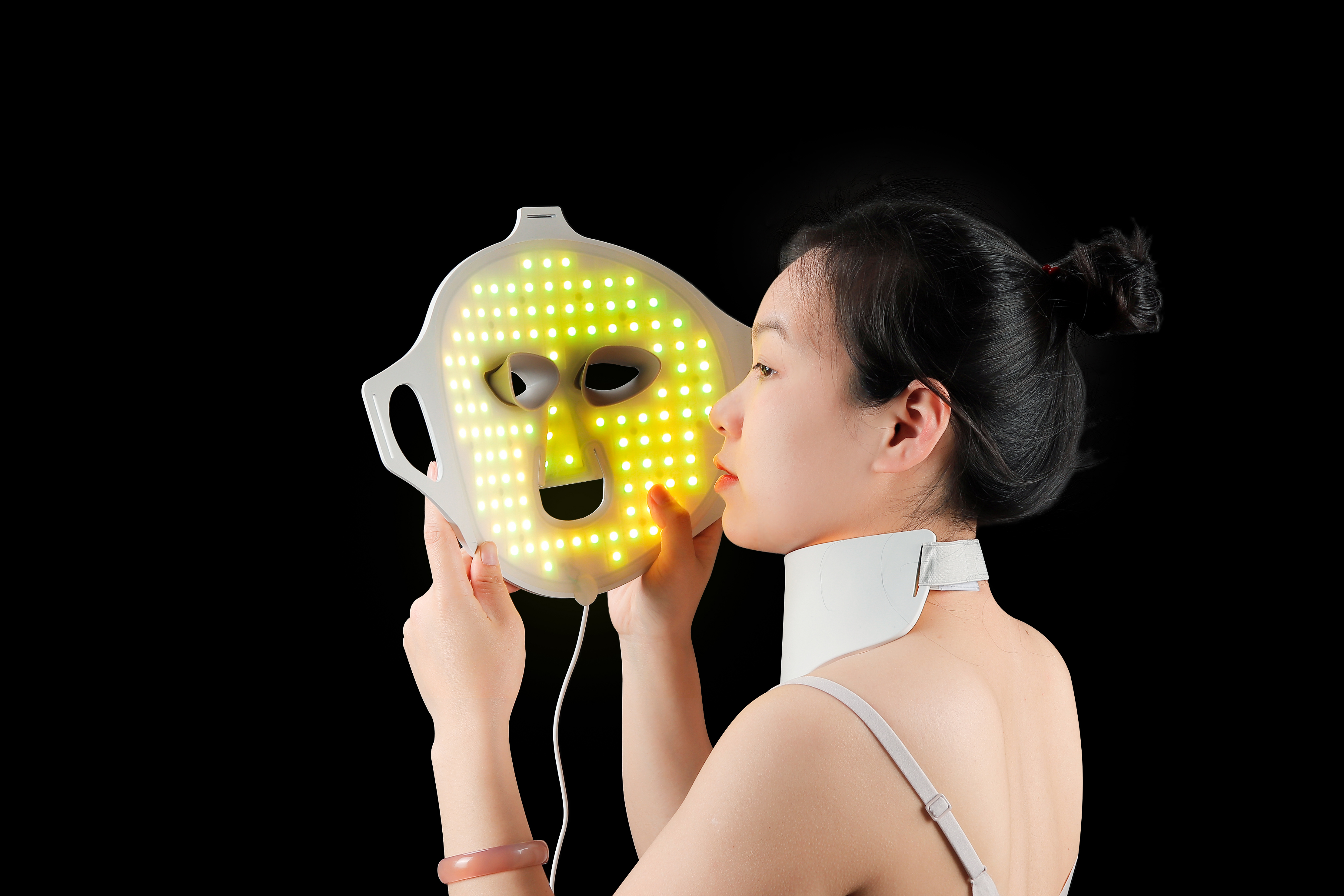 Color Light，face shield，Silicone material，cosmetology，