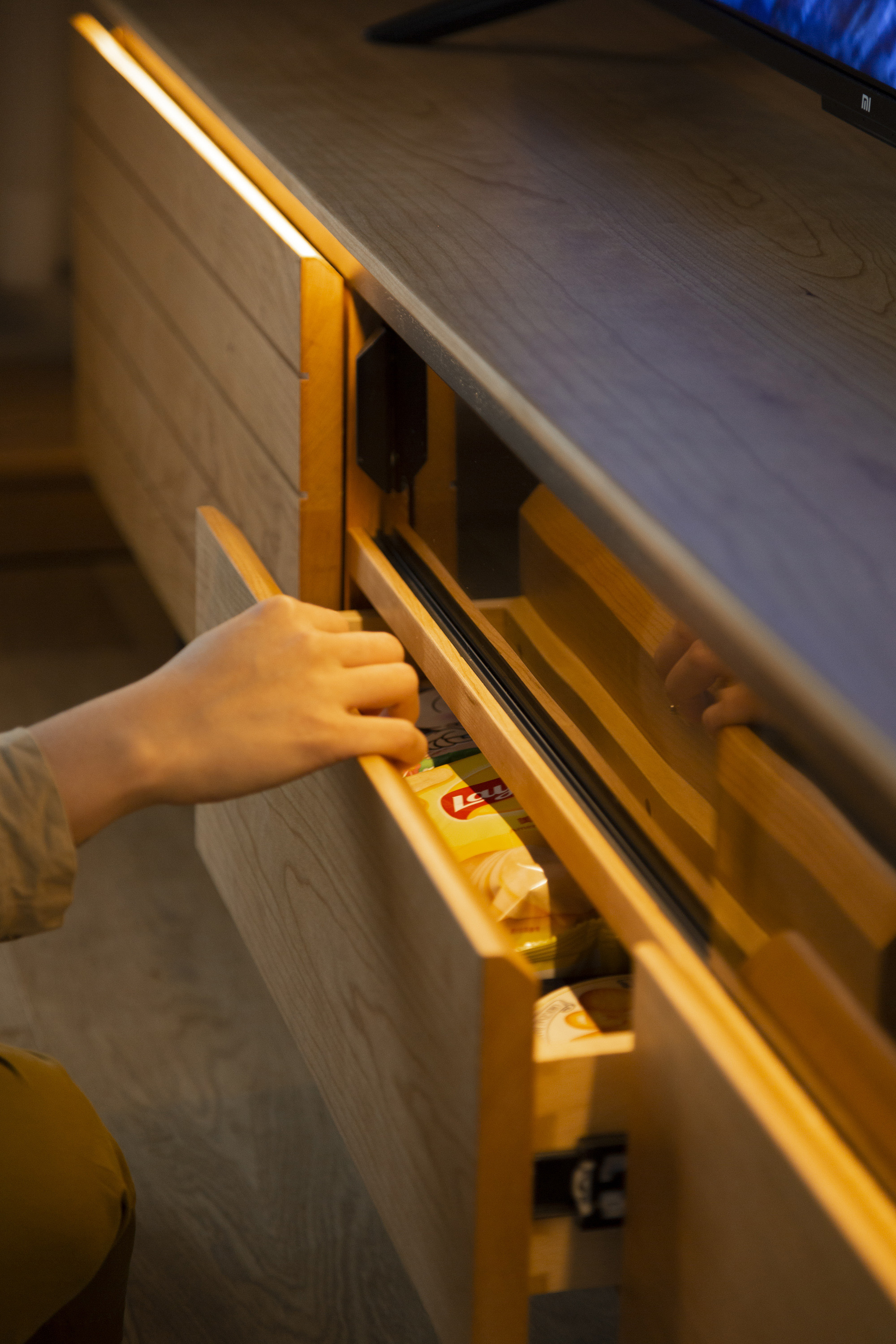 furniture design ，Home design，Solid wood furniture，Original design，