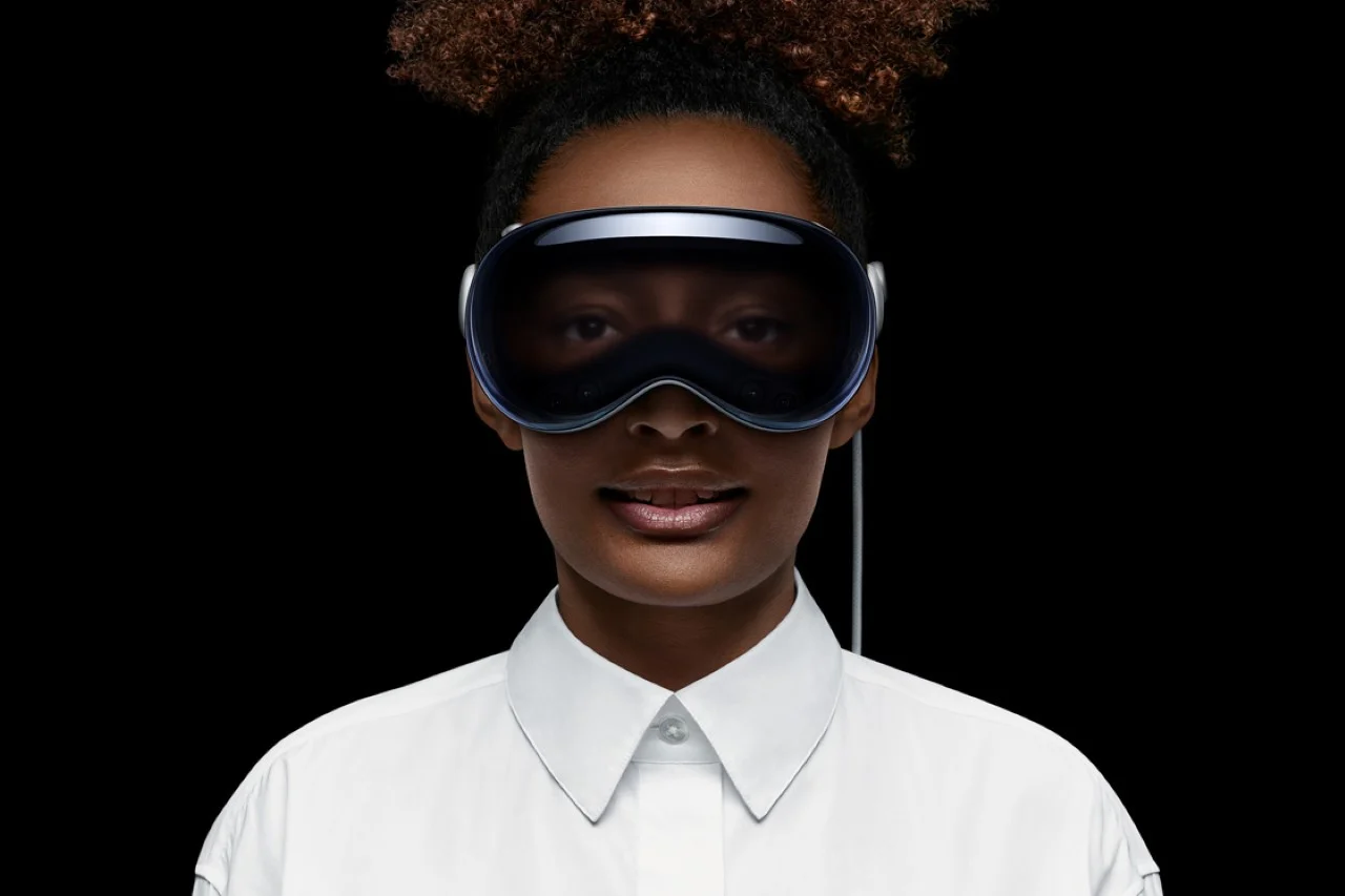 APPLE VISION PRO，VR glasses，