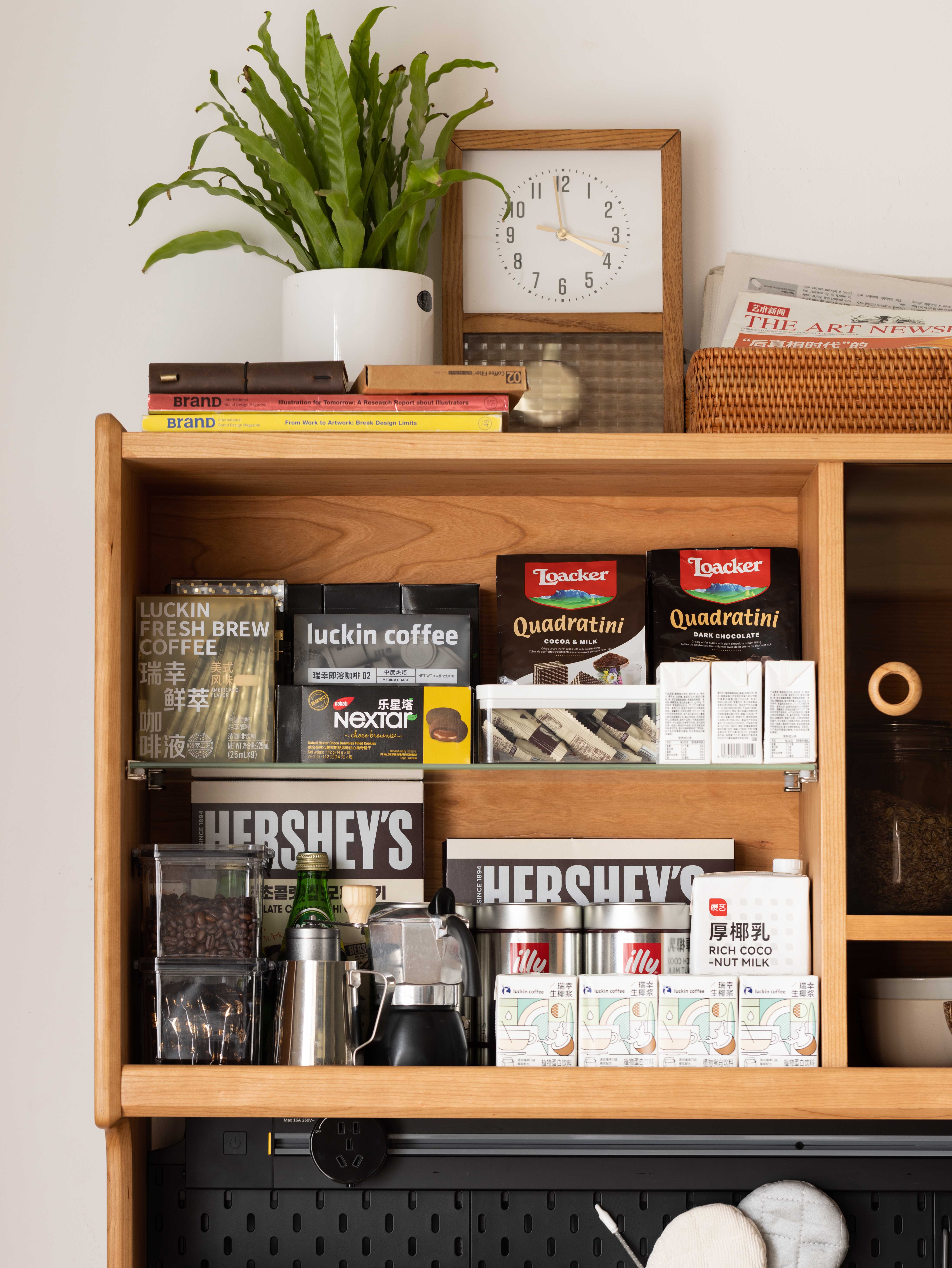 furniture design ，Solid wood furniture，Original design，Sideboard，