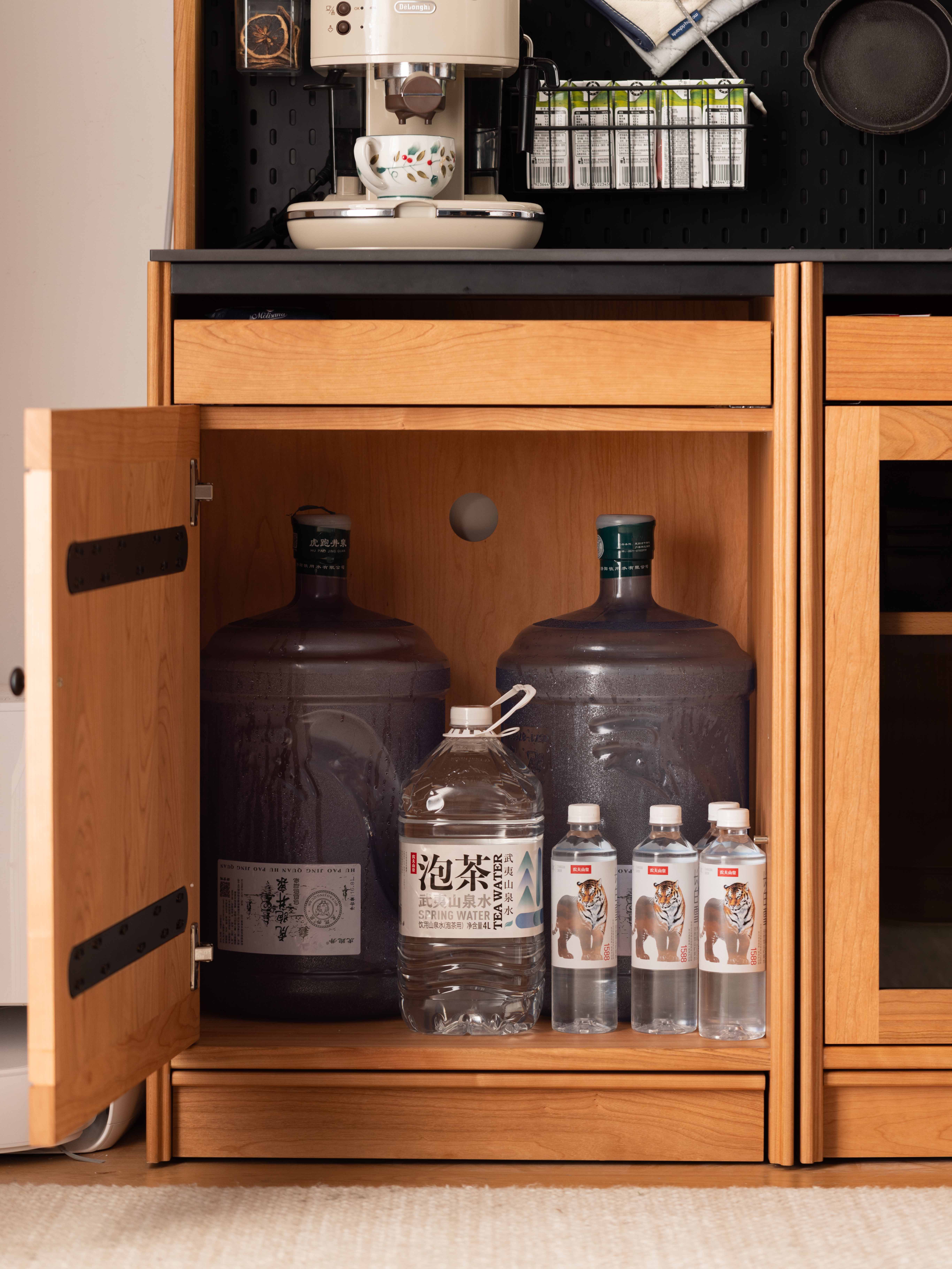 furniture design ，Solid wood furniture，Original design，Sideboard，