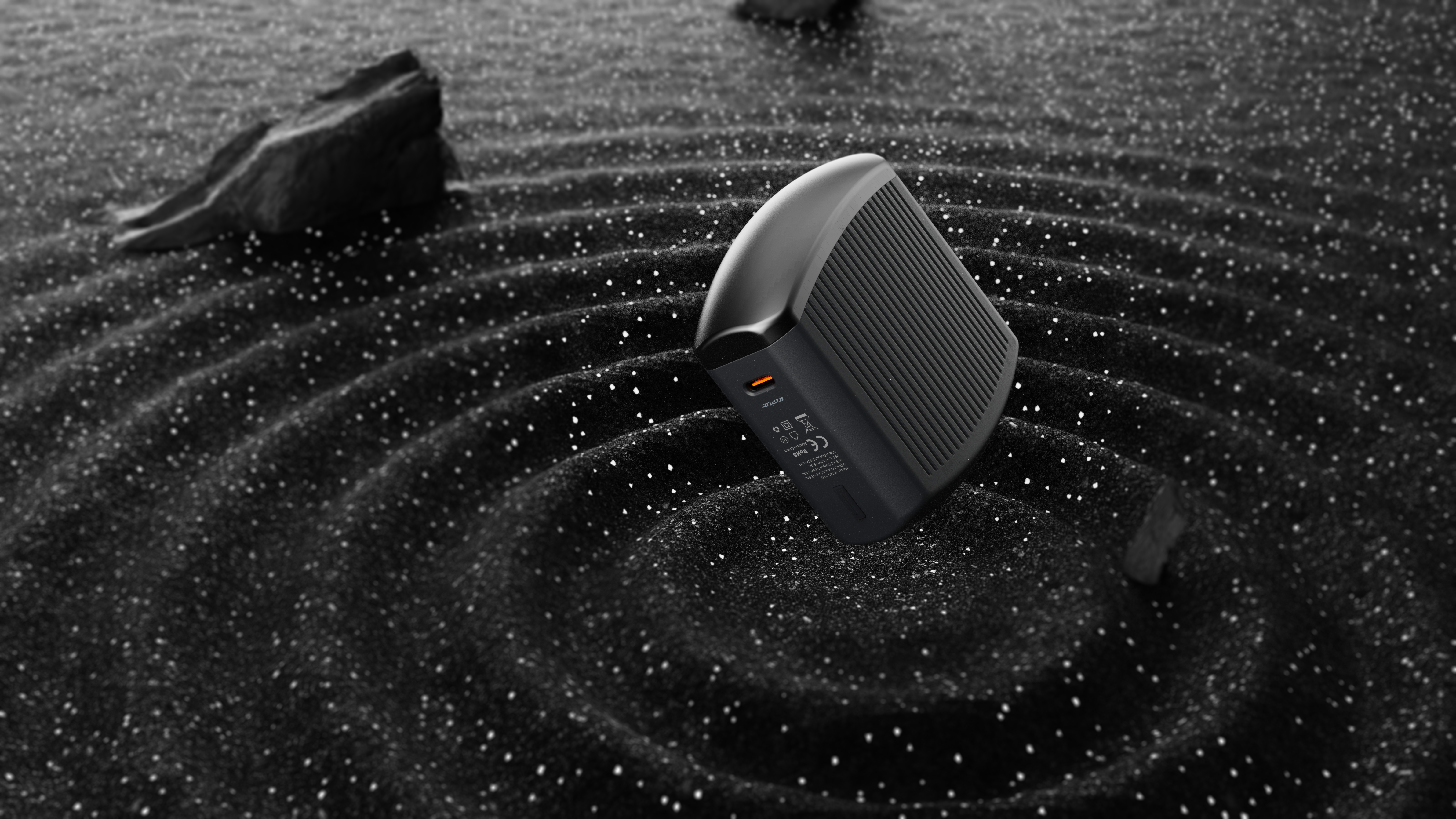 3C products，Technology products，Digital accessories，Charging equipment，Expansion dock，Geek Desktop，Hard core design，Desktop Power，