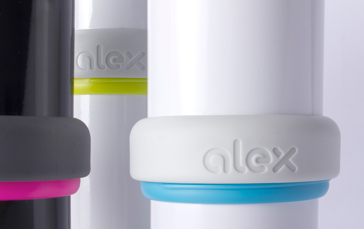 clean，Repetitive design，Water bottle design，