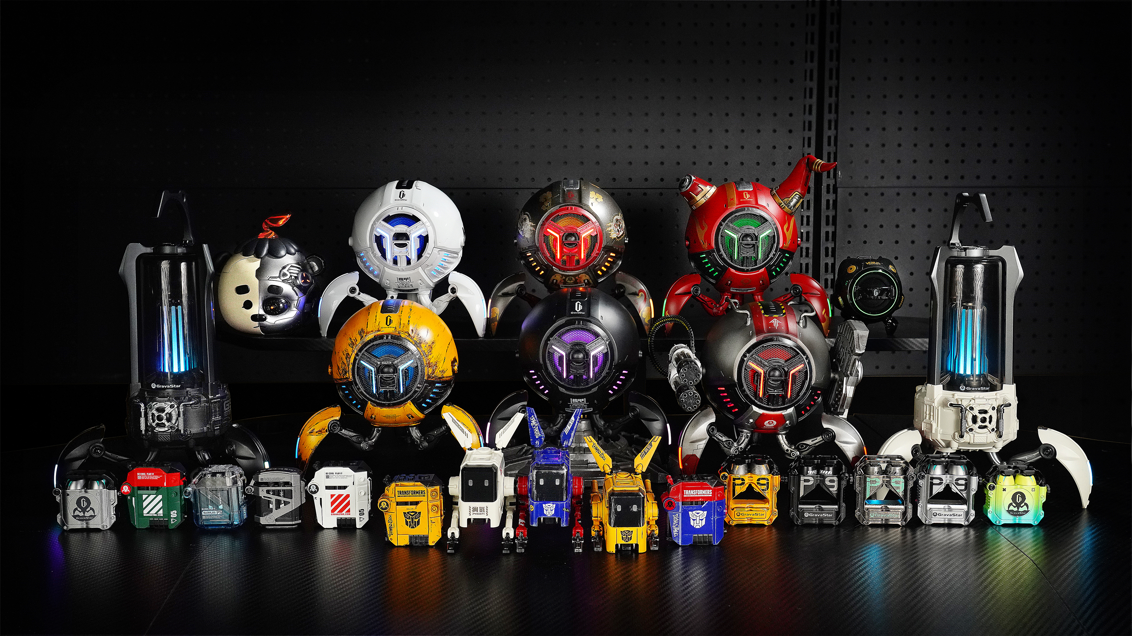 Adapter，Mecha，industrial design，Tide play，Gravity planet，Table setting，War damage，Transformers，