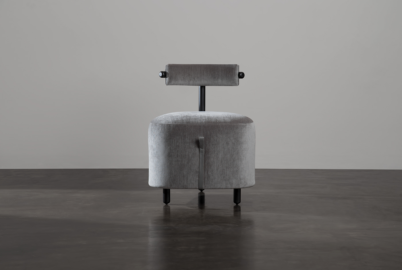 LOOP CHAIR—，comfortable，chair，furniture，