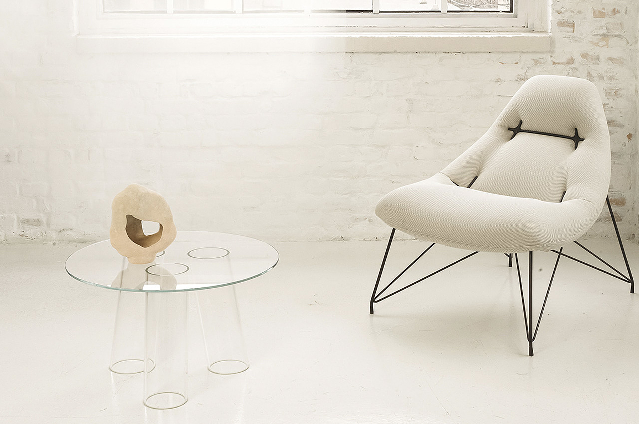 chair，furniture，Peach Easy Chair，Annabella Hevesi，