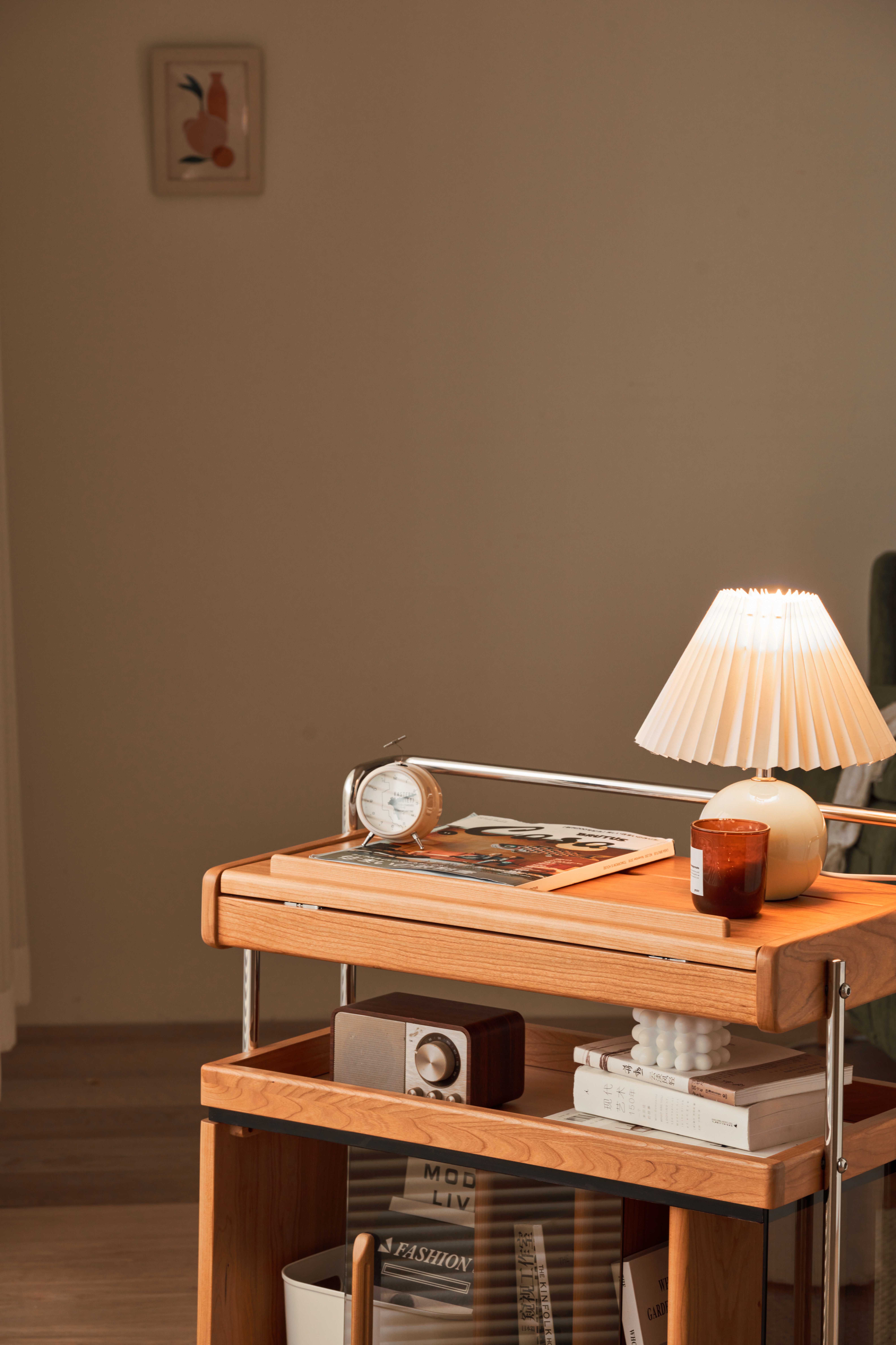 furniture design ，Solid wood furniture，industrial design，Original design，Mobile Side Cabinet，