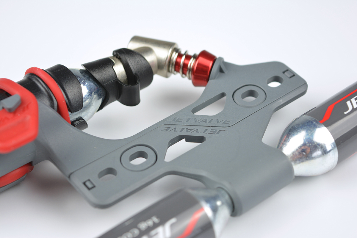 Road vehicle，Bicycle，Maintenance tools，Air nozzle, gas cylinder, tire prying rod, tire repair tool，Professional tools，