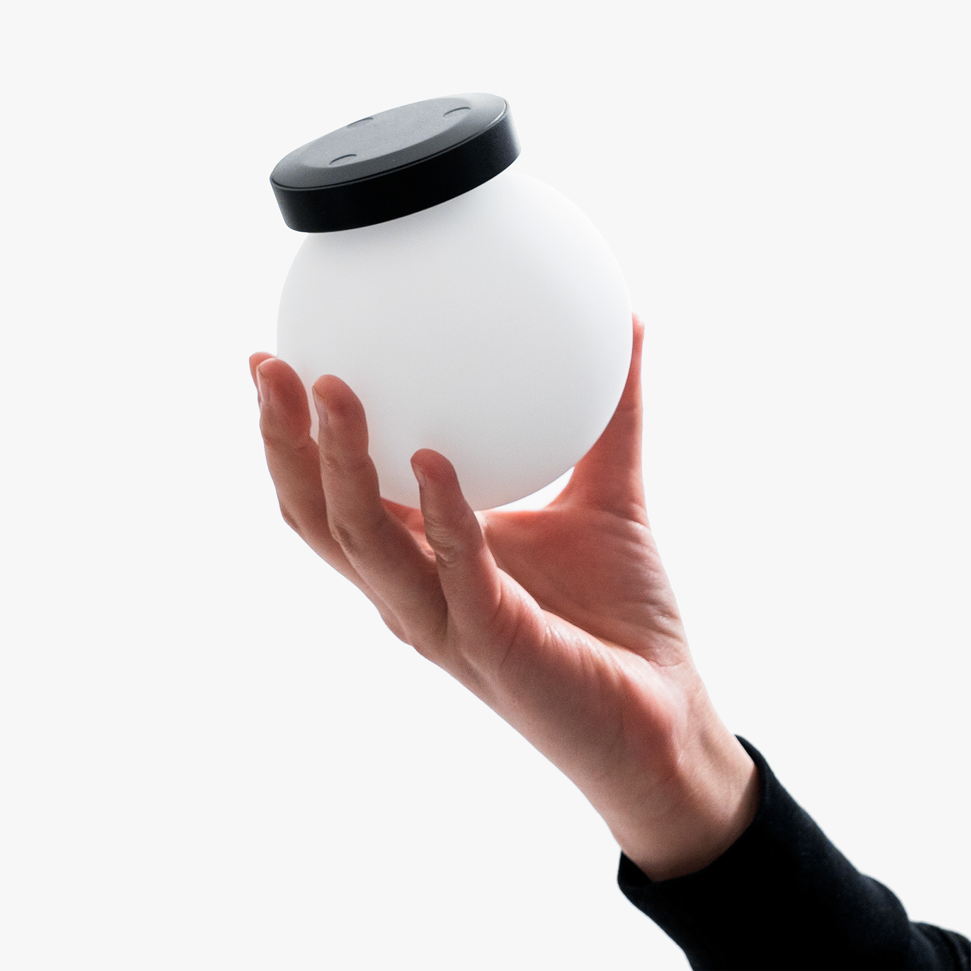 furniture，interior space ，Designer furniture，furniture design ，Wireless charging，Side table，lamps and lanterns，Wall lamp，