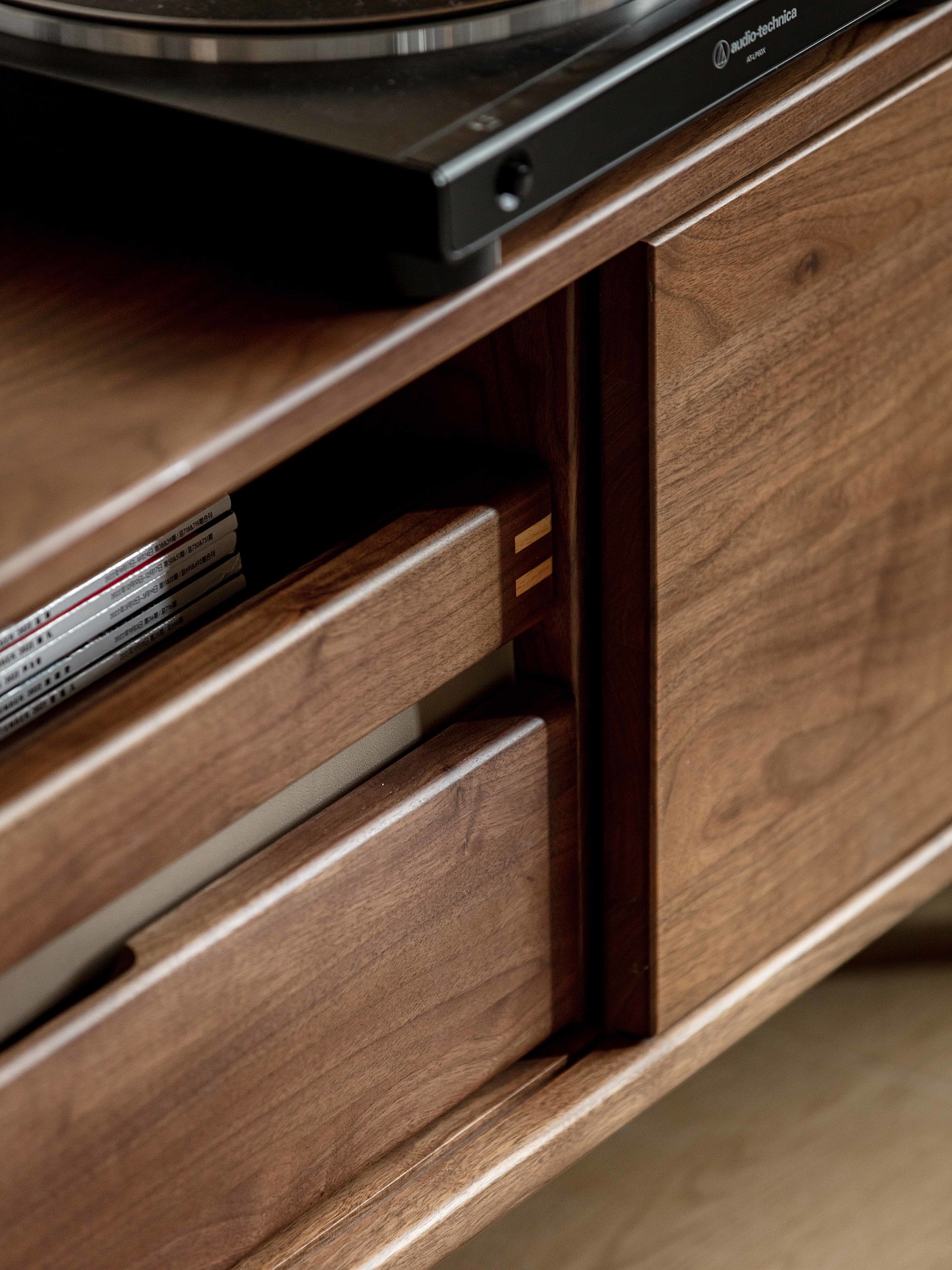 furniture design ，Original design，Solid wood furniture，industrial design，TV cabinet，