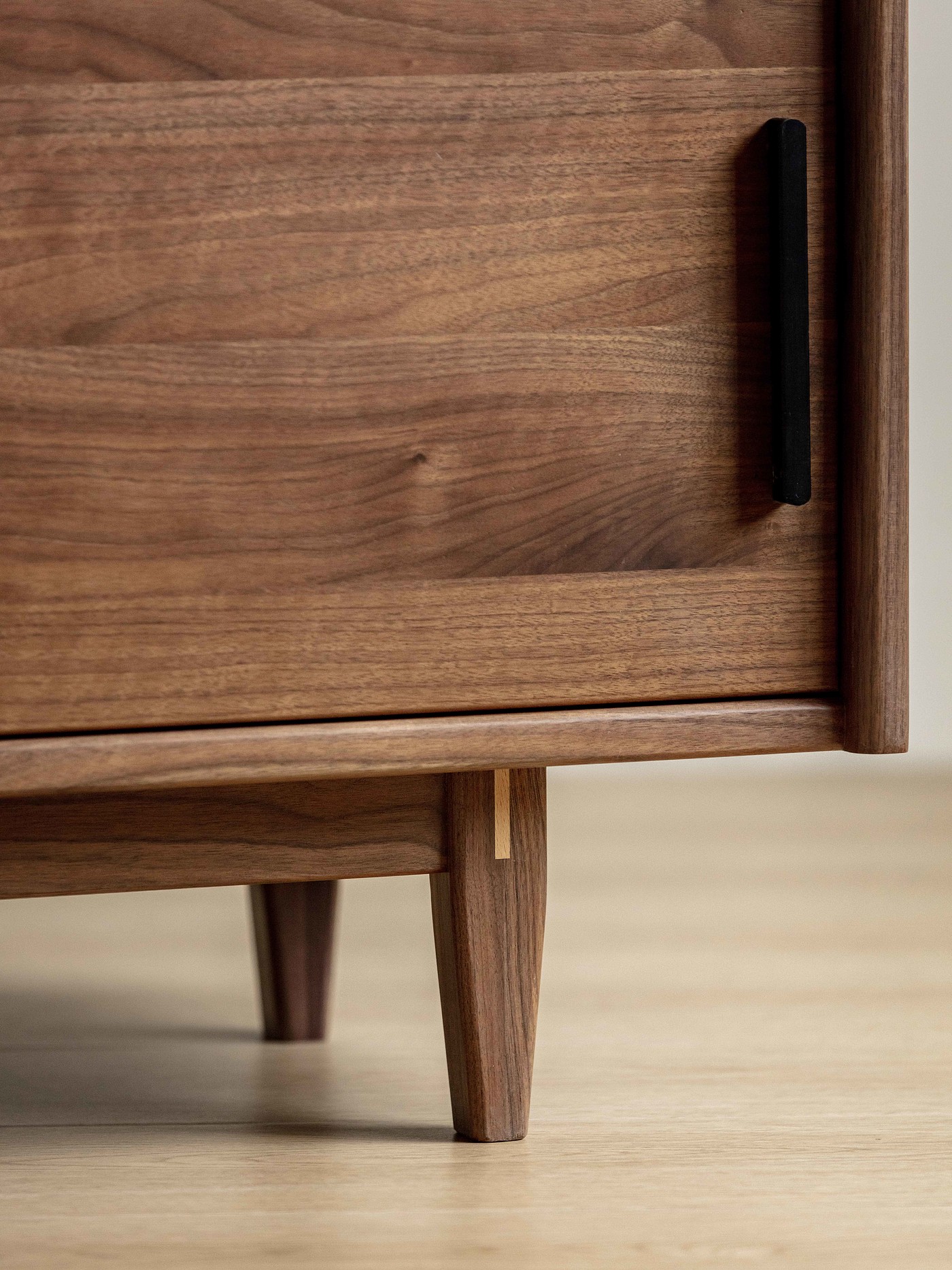 furniture design ，Original design，Solid wood furniture，industrial design，TV cabinet，