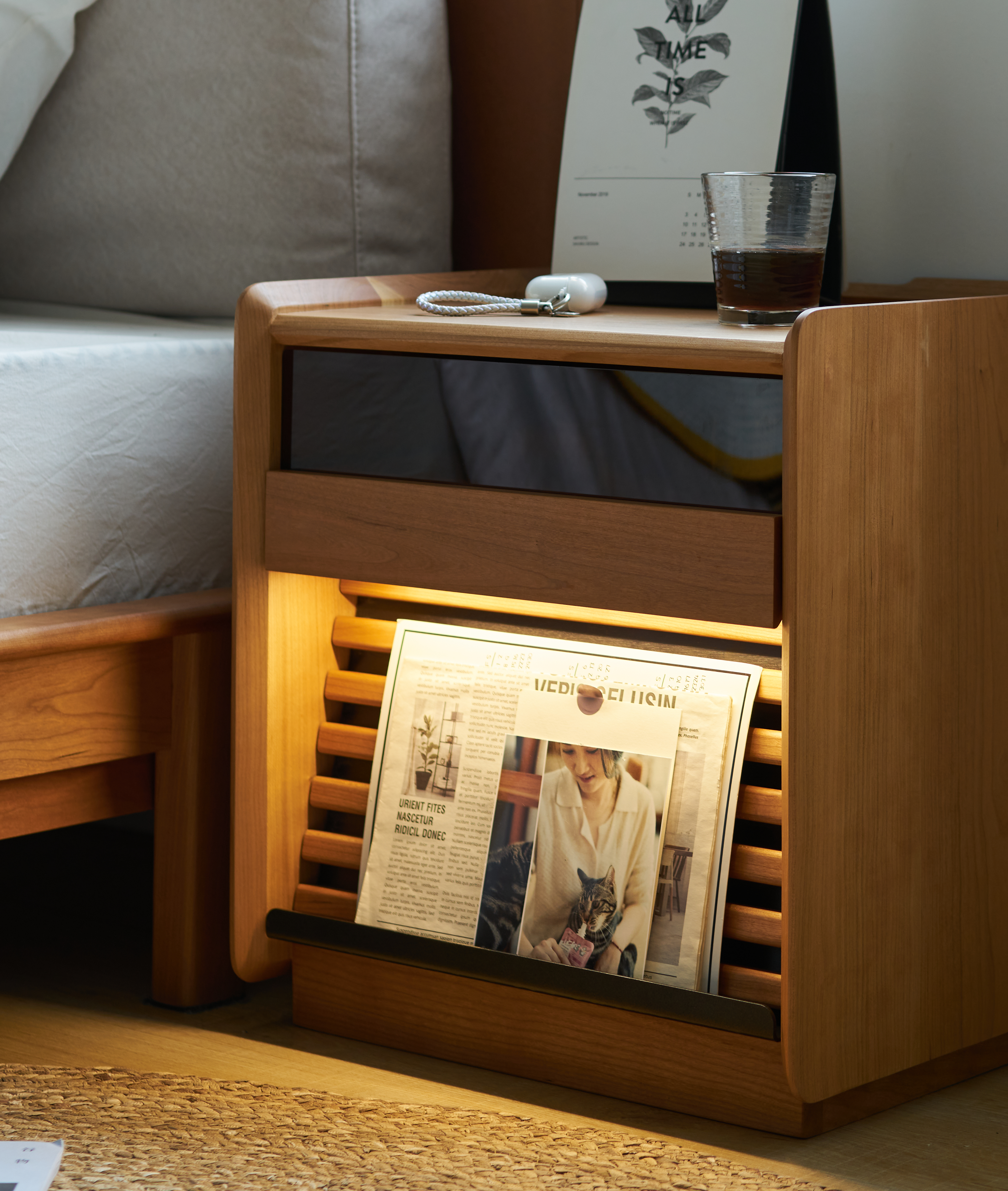 Solid wood furniture，furniture design ，product design，bedside cupboard，