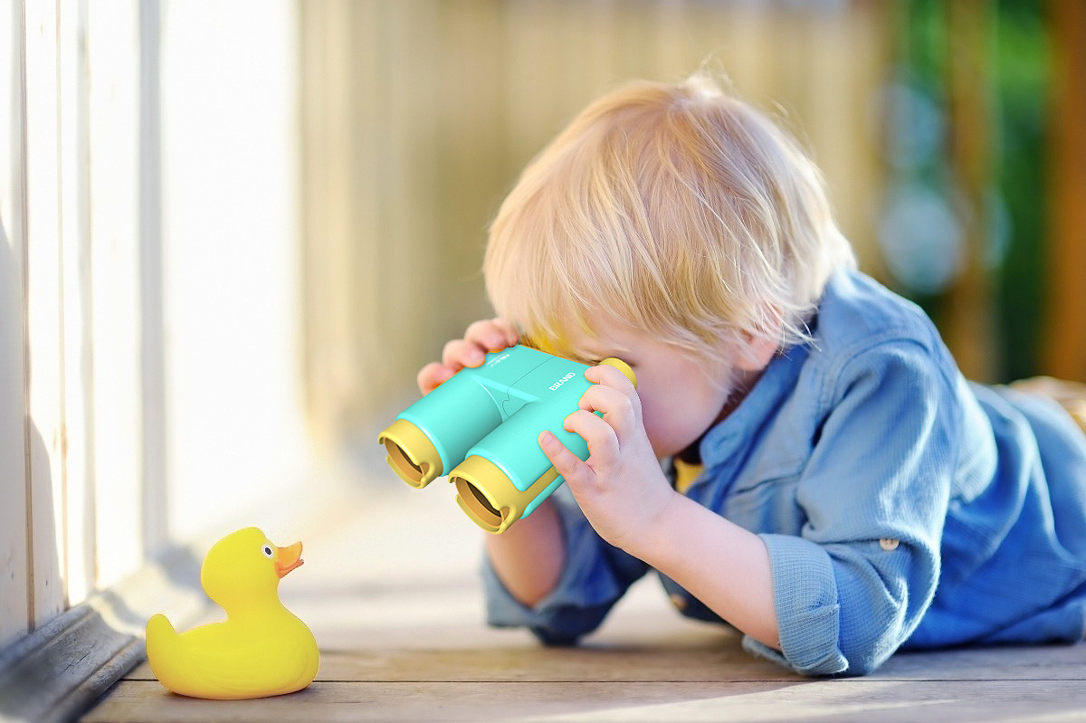 Toys，telescope，