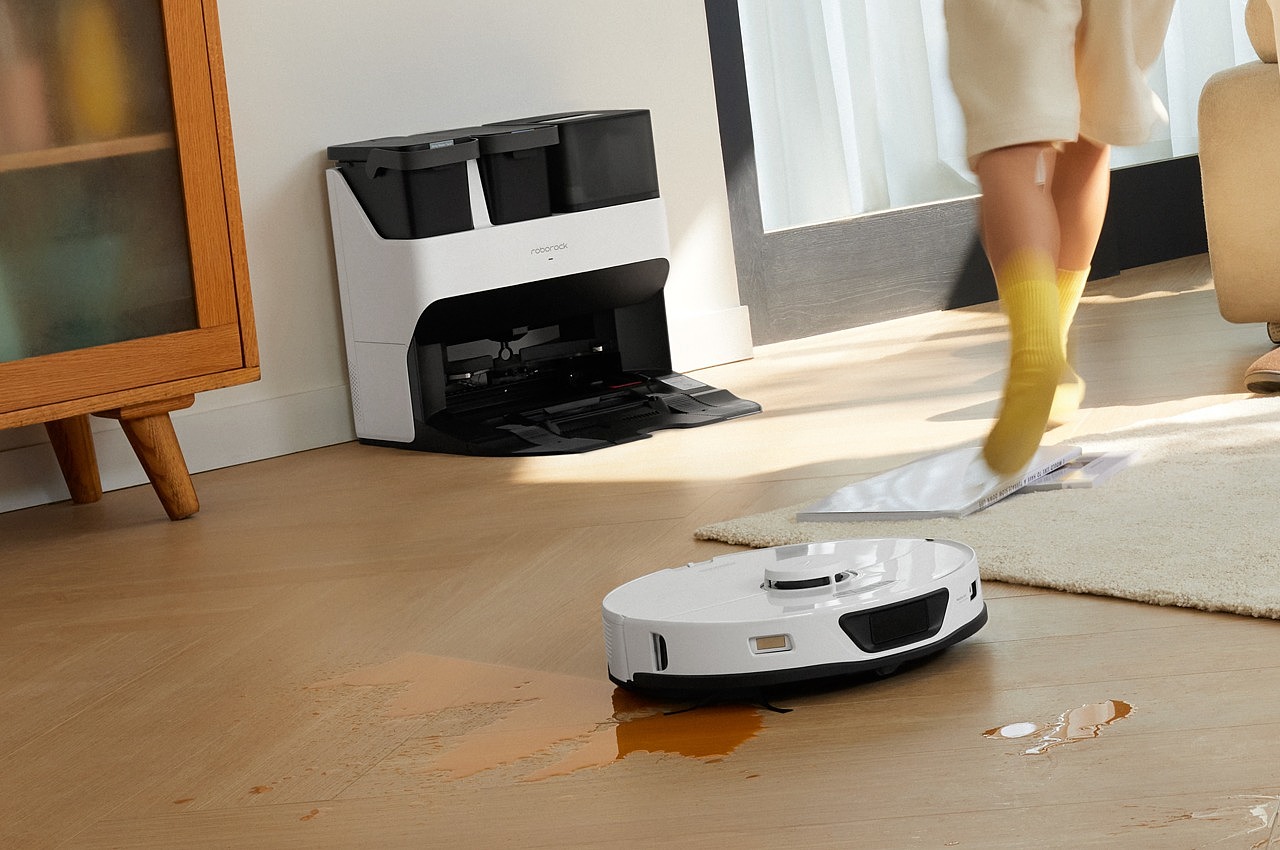 Sweeping robot，automatic，stone，