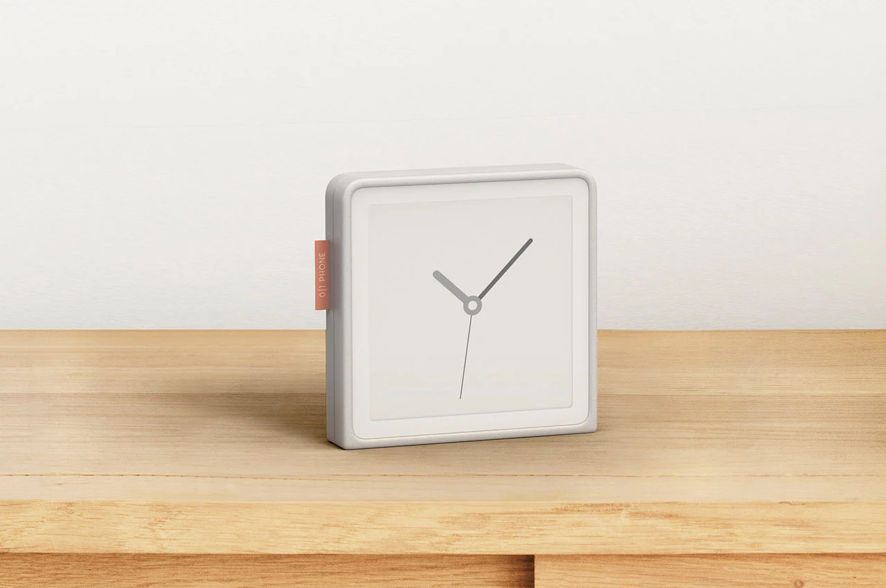 Folding mobile phone，Minimalist，Clock，fashion，Accessories，