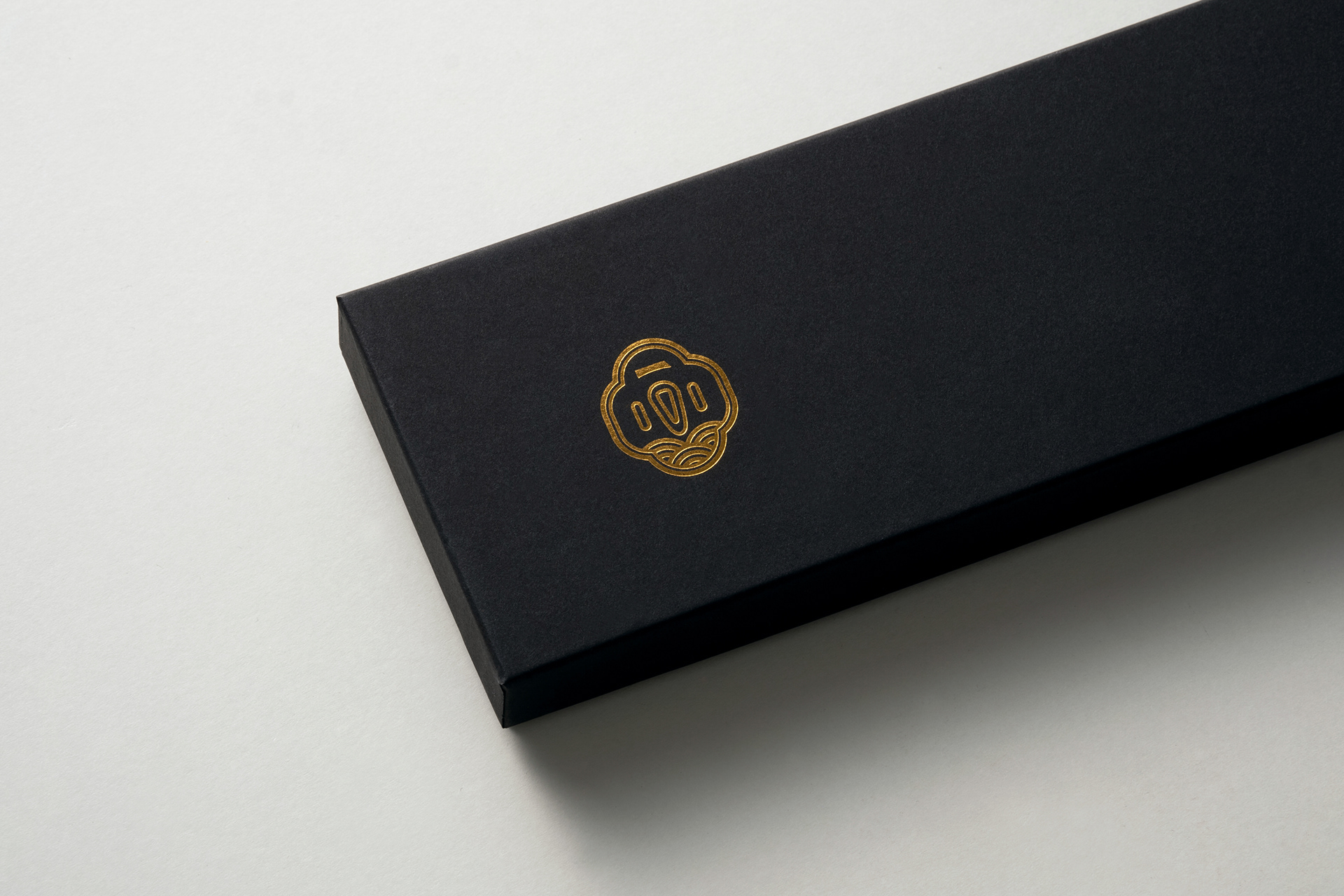 trademark，Knife Shop，concise，Sakai-one character light show，