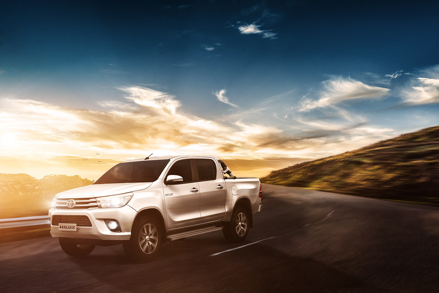 kekotoyotahilux丰田汽车沙漠之中的王者