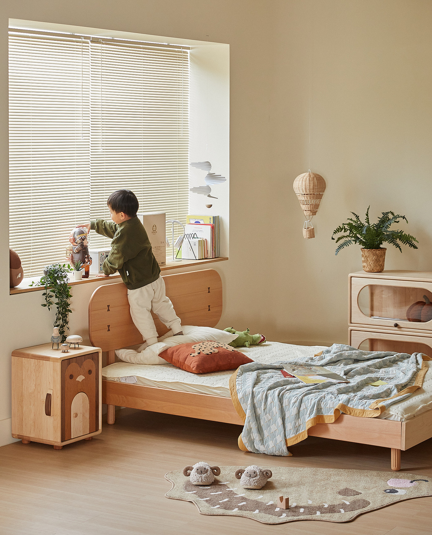 Children's furniture，furniture design ，Children bed，industrial design，product design，Solid wood furniture，Original design，