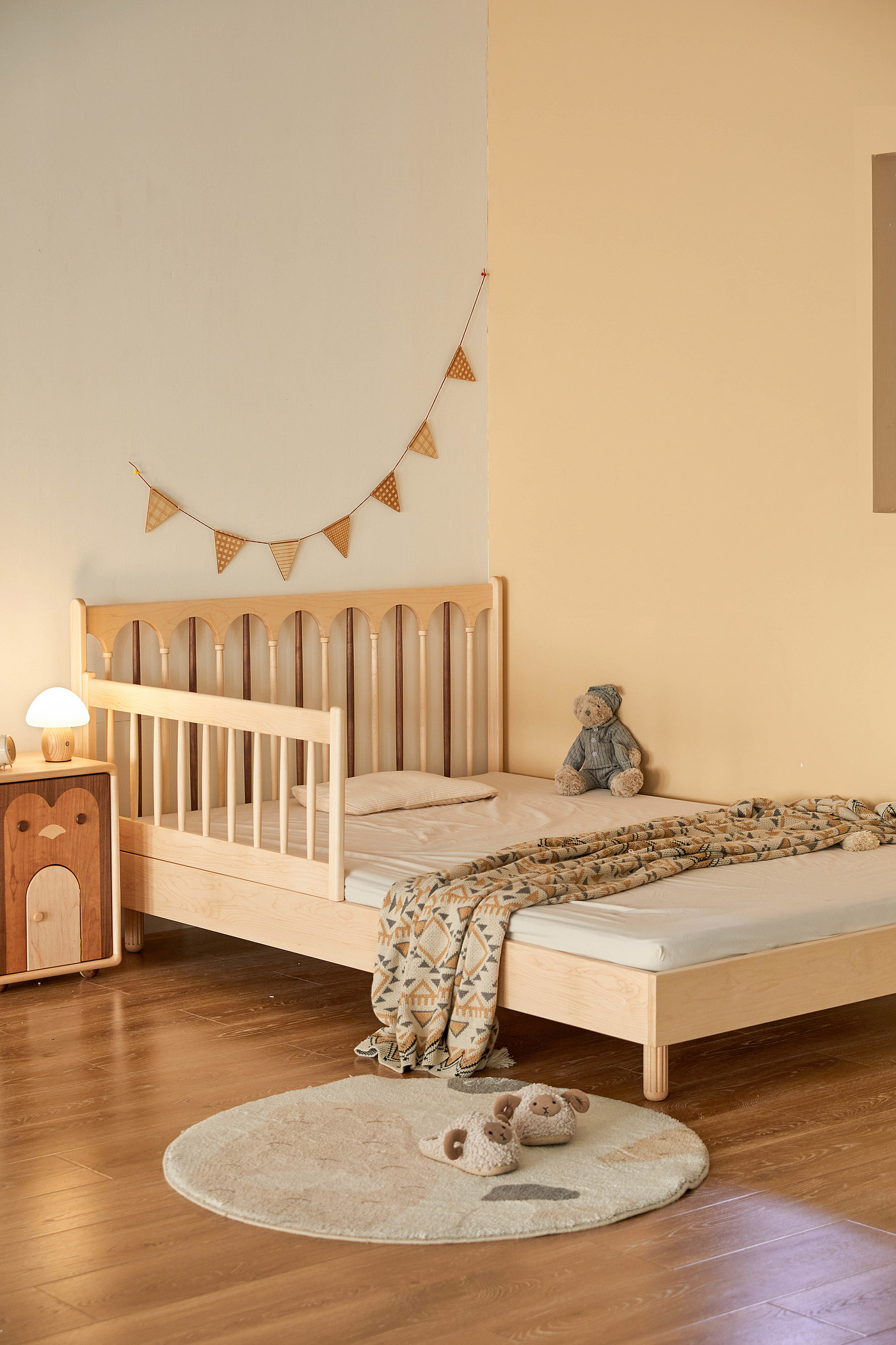 Children's furniture，furniture design ，Children bed，industrial design，product design，Solid wood furniture，Original design，