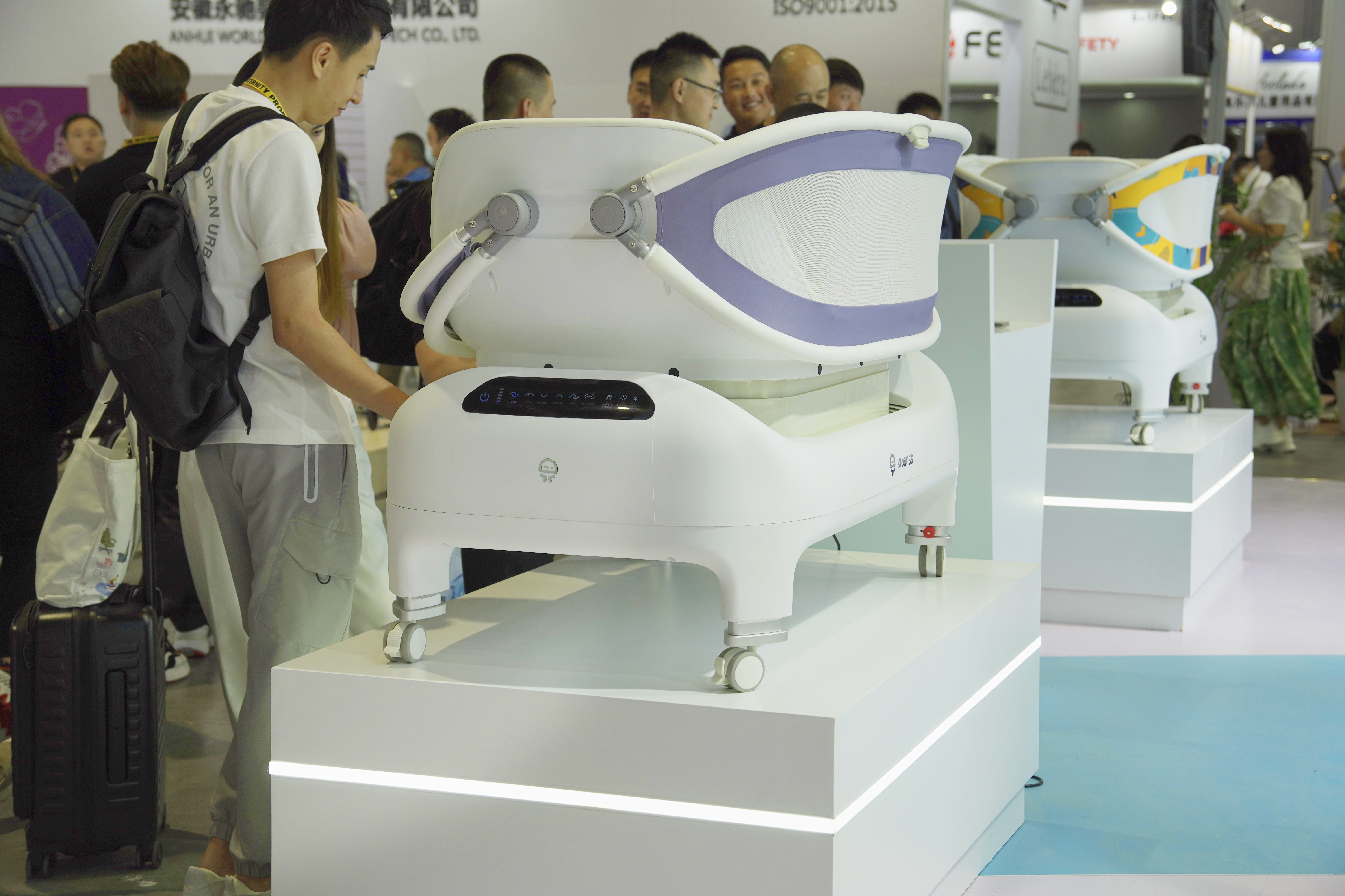 Shaking table，Maternal and infant products，Baby bed，product design，Structural R & D，Smart home，