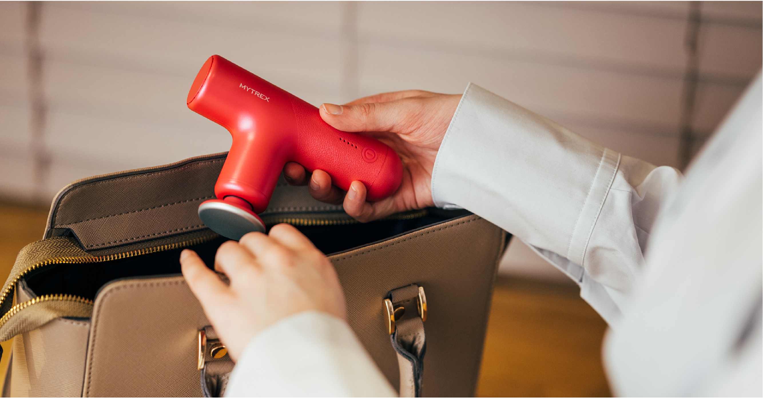 Fascia gun，massage，household electrical appliances，Design services，product design，Gan，