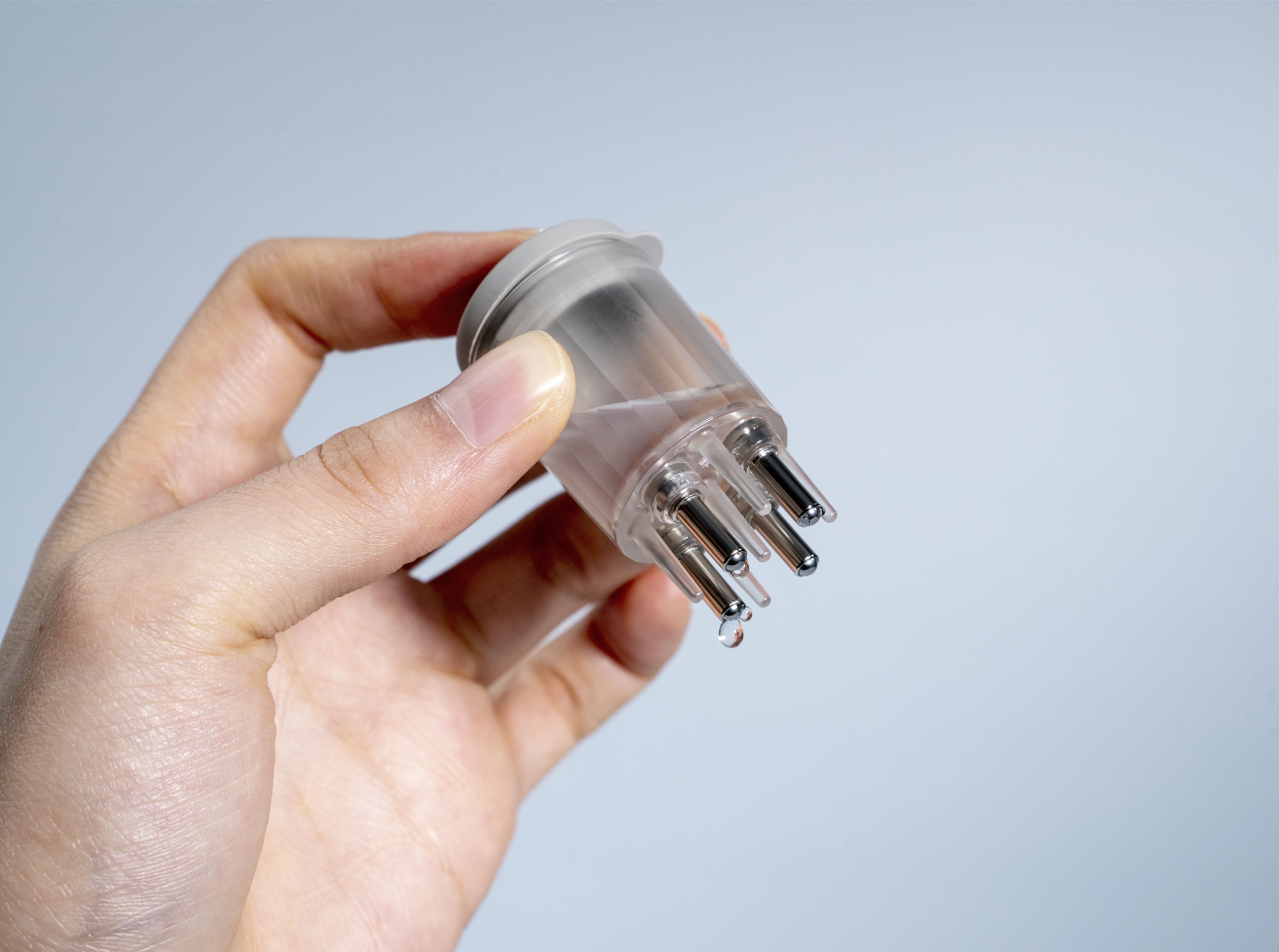 comb，Drug dispenser，Scalp Care，