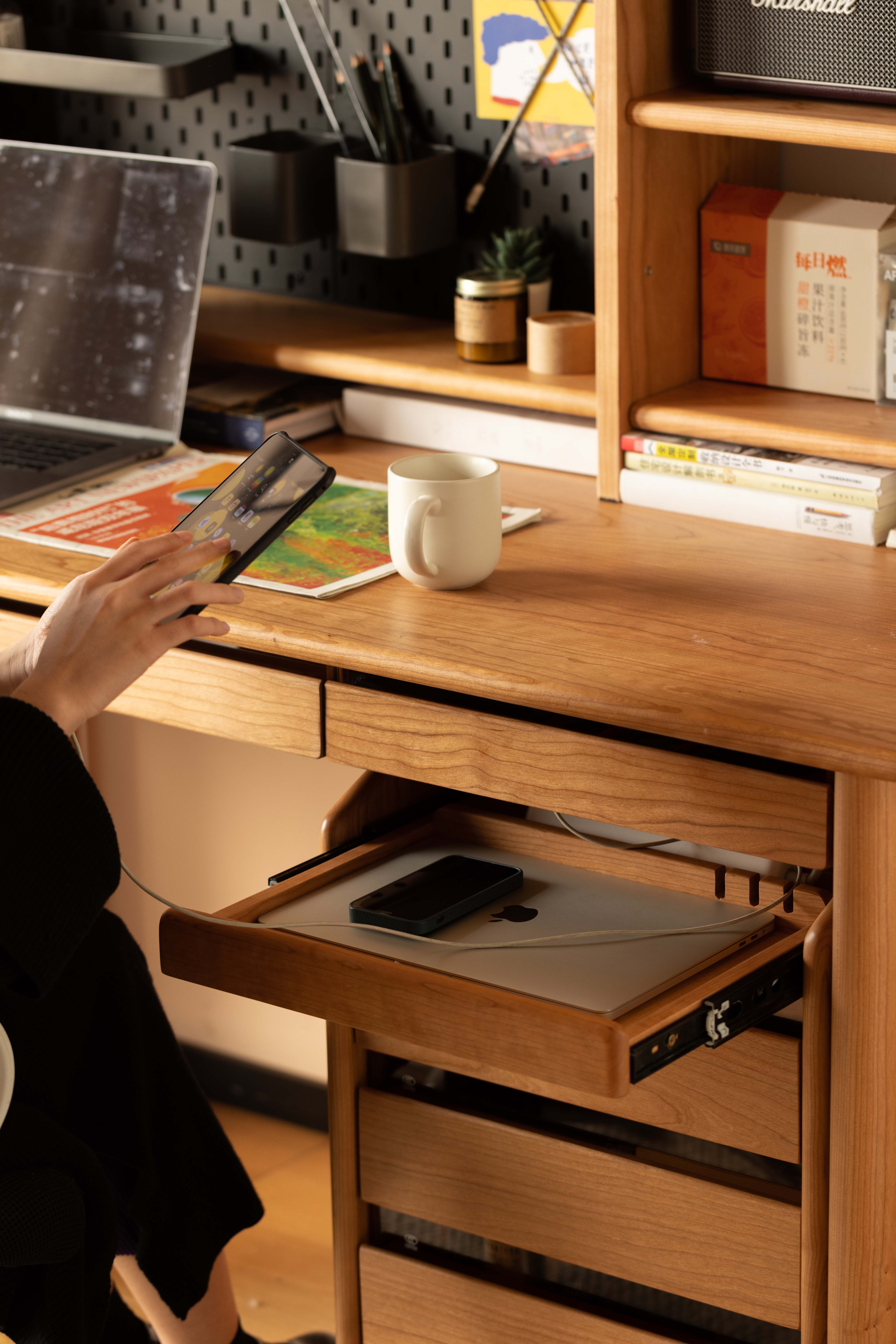 desk，furniture design ，product design，