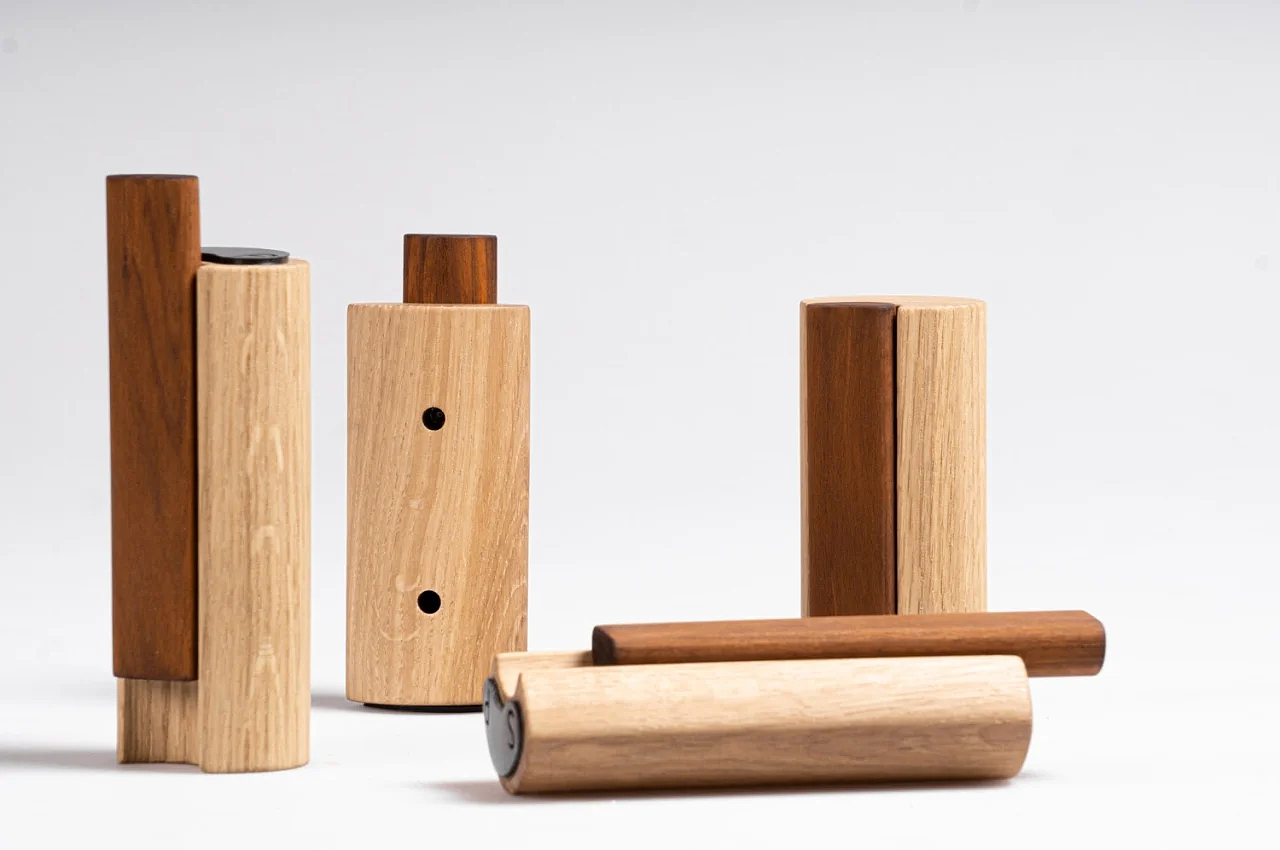 packing design，Minimalism，Integrated salt and pepper shaker，practical，