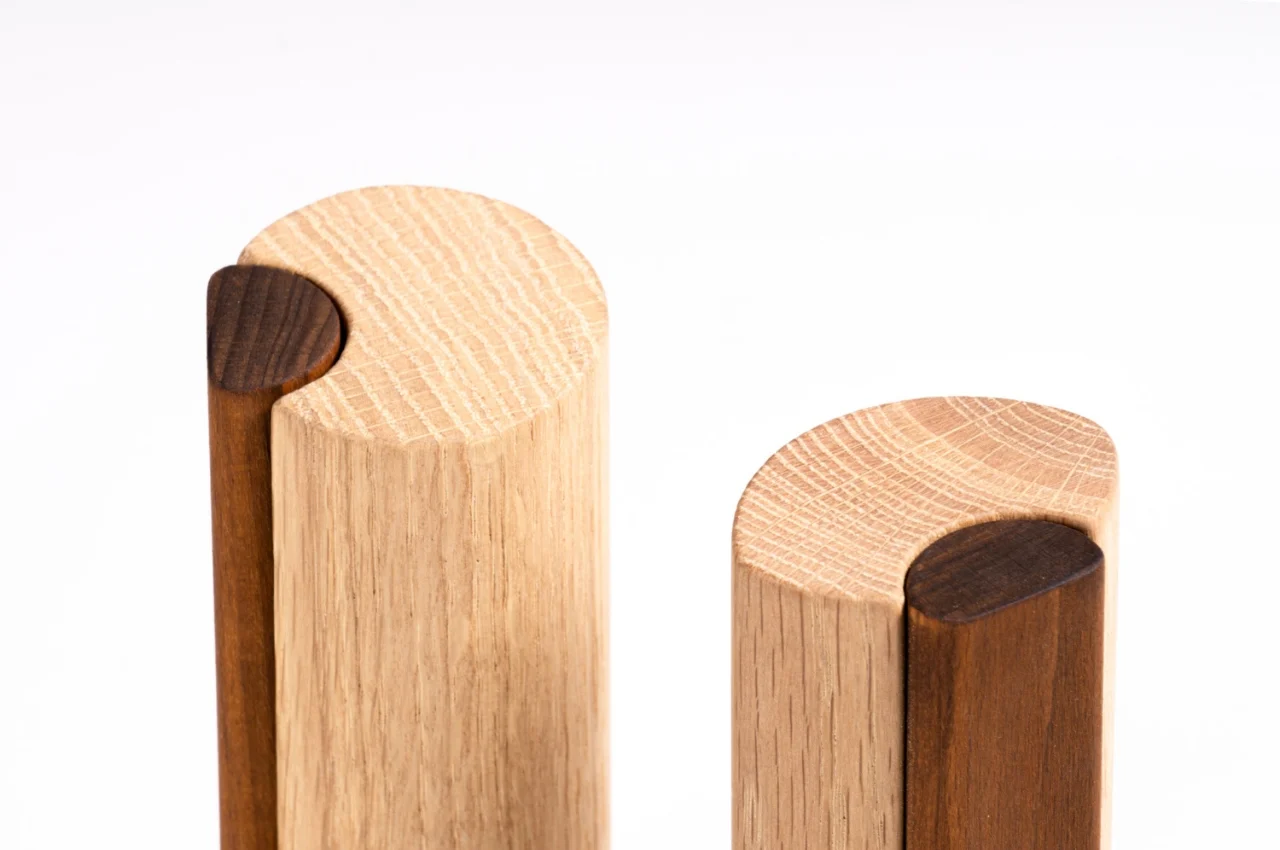 packing design，Minimalism，Integrated salt and pepper shaker，practical，