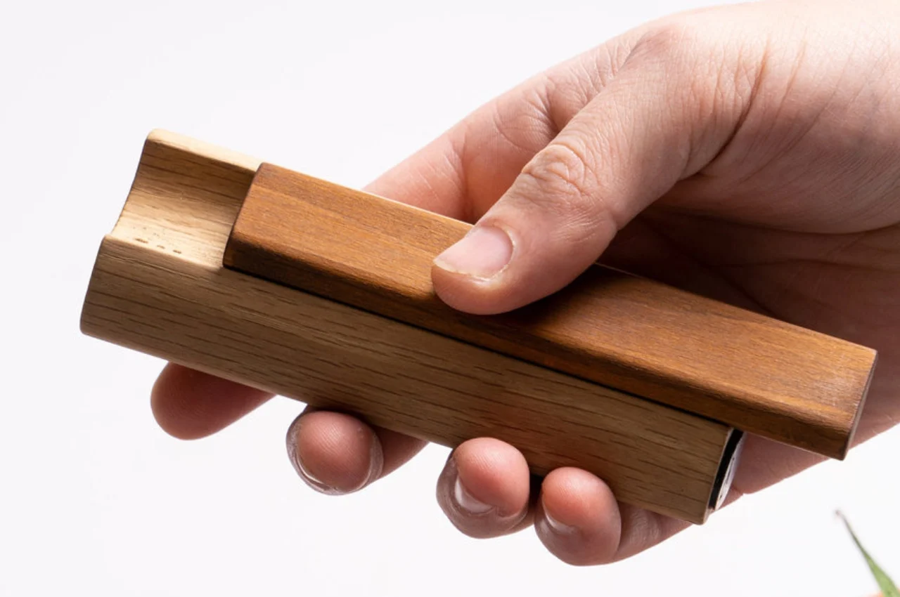 packing design，Minimalism，Integrated salt and pepper shaker，practical，