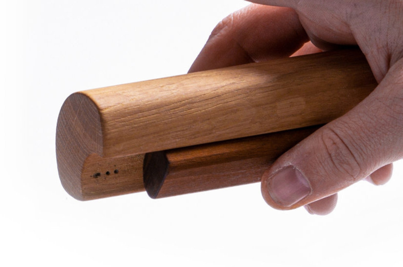 packing design，Minimalism，Integrated salt and pepper shaker，practical，