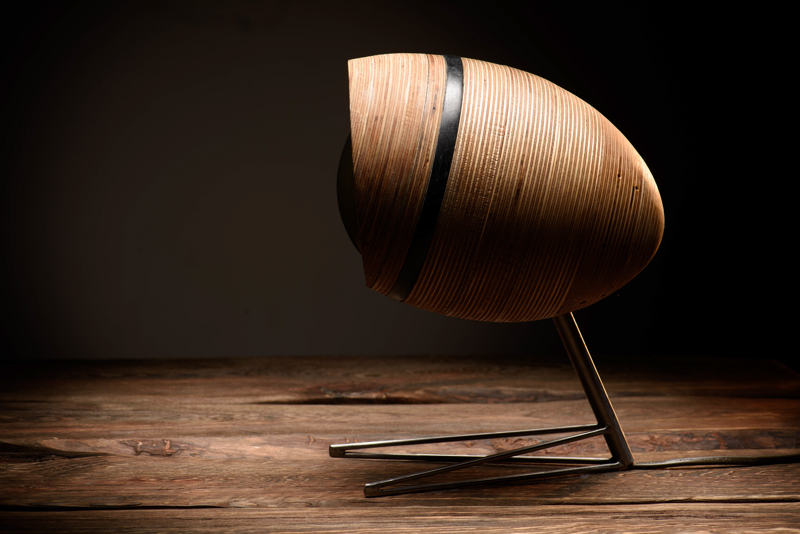 Iris，lamps and lanterns，Warm light，product design，