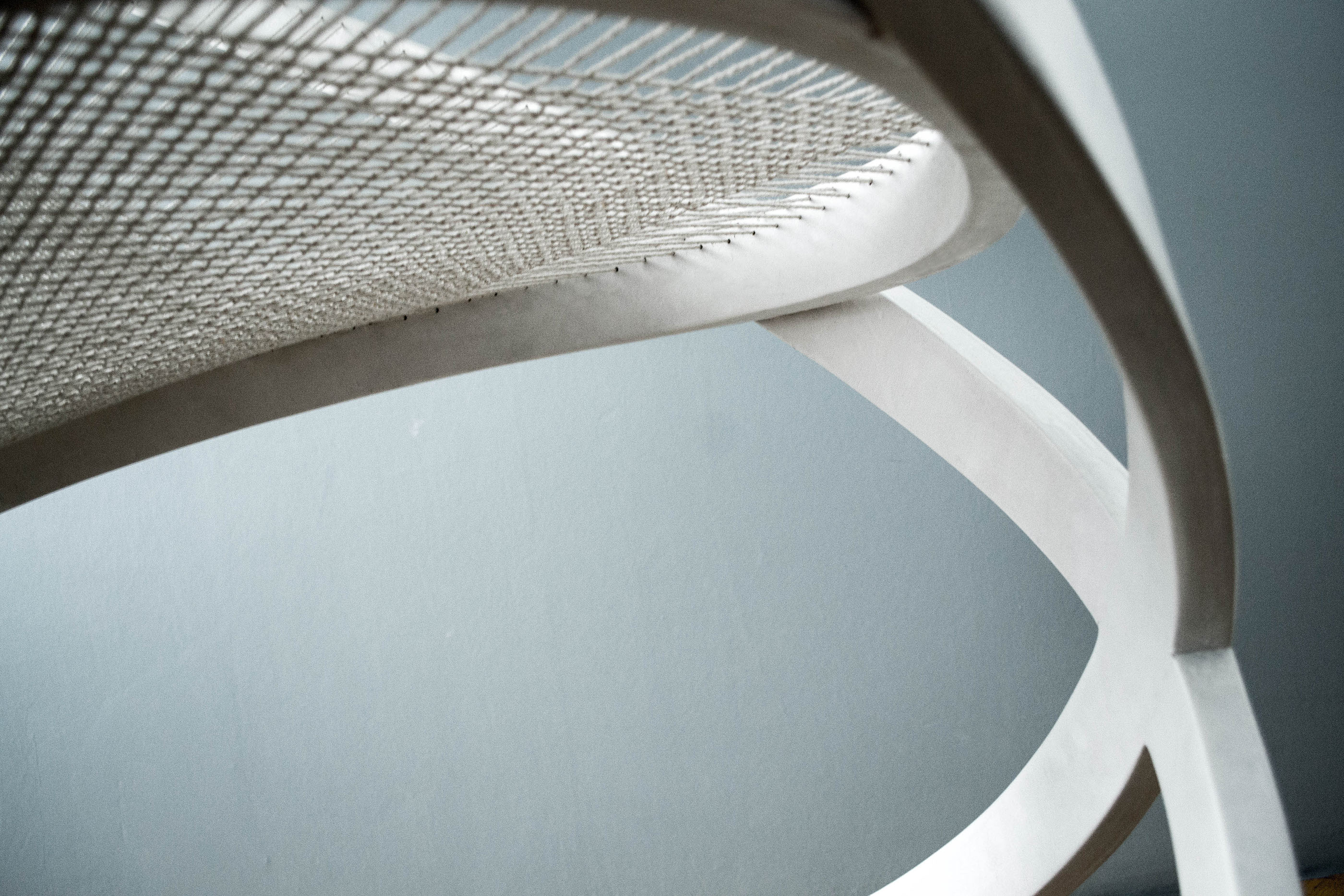 chair，white，organization，originality，