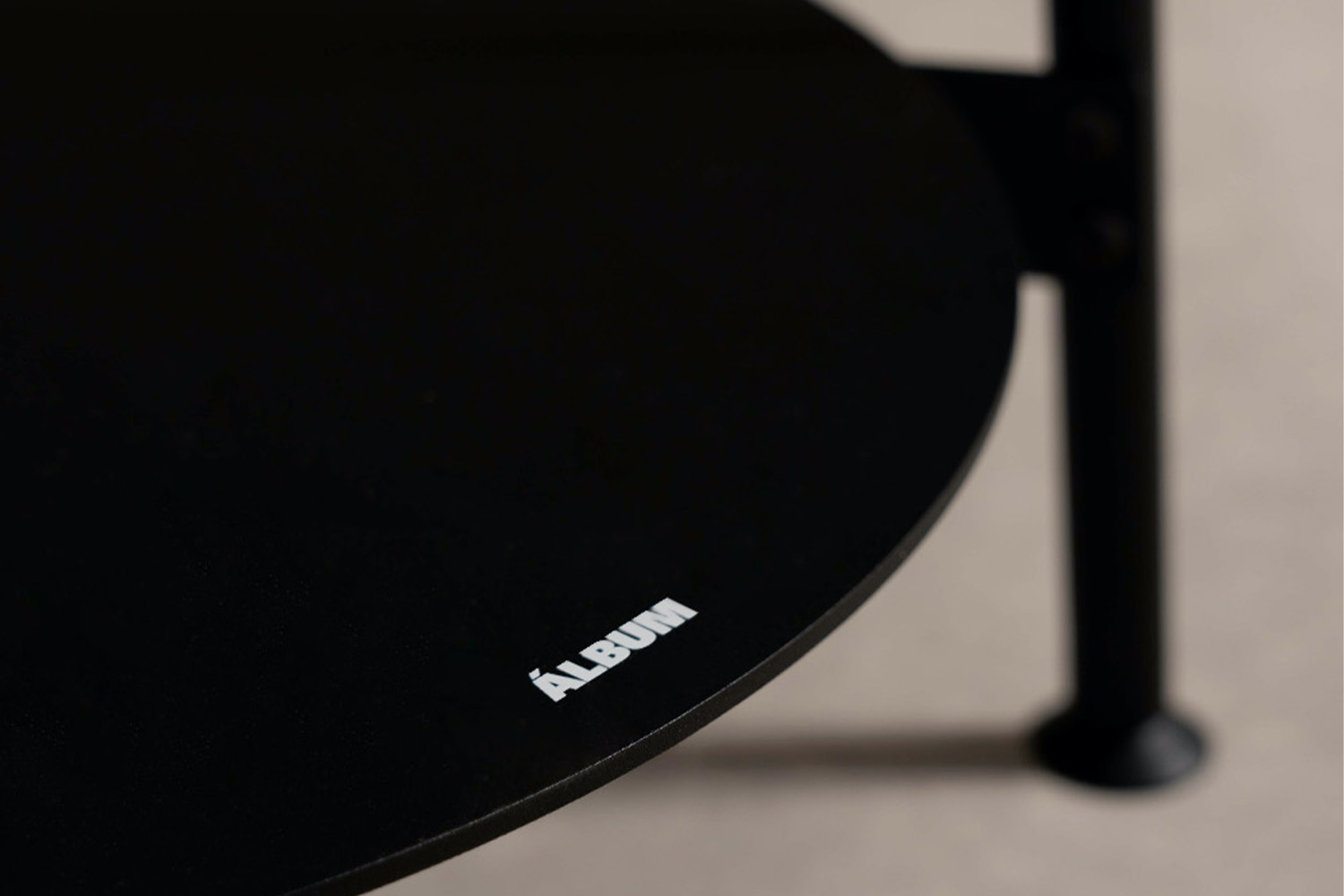 ÁLBUM，Torres，Coat rack，