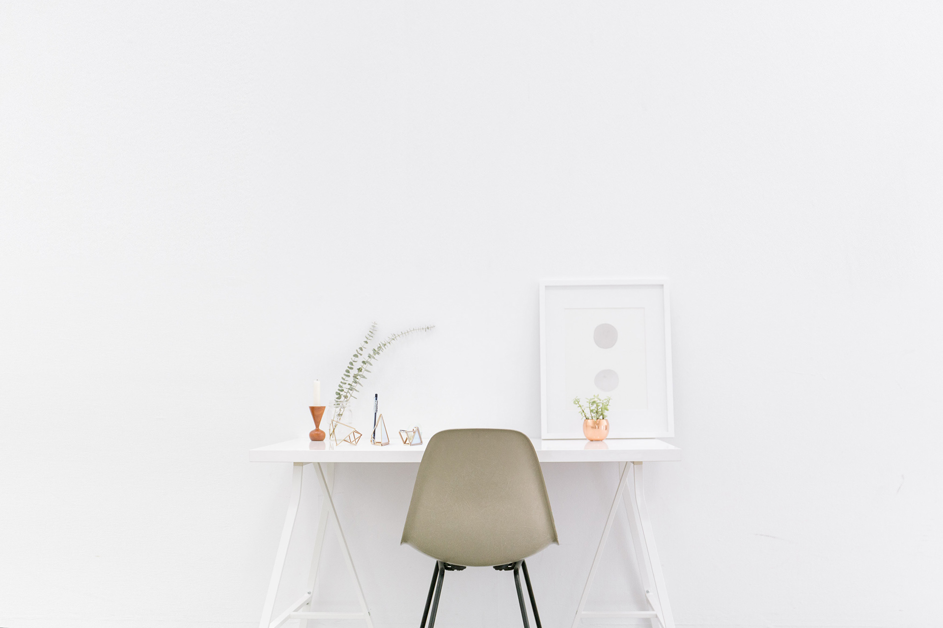 Tregou，triangle，wooden ，Desktop artifact，