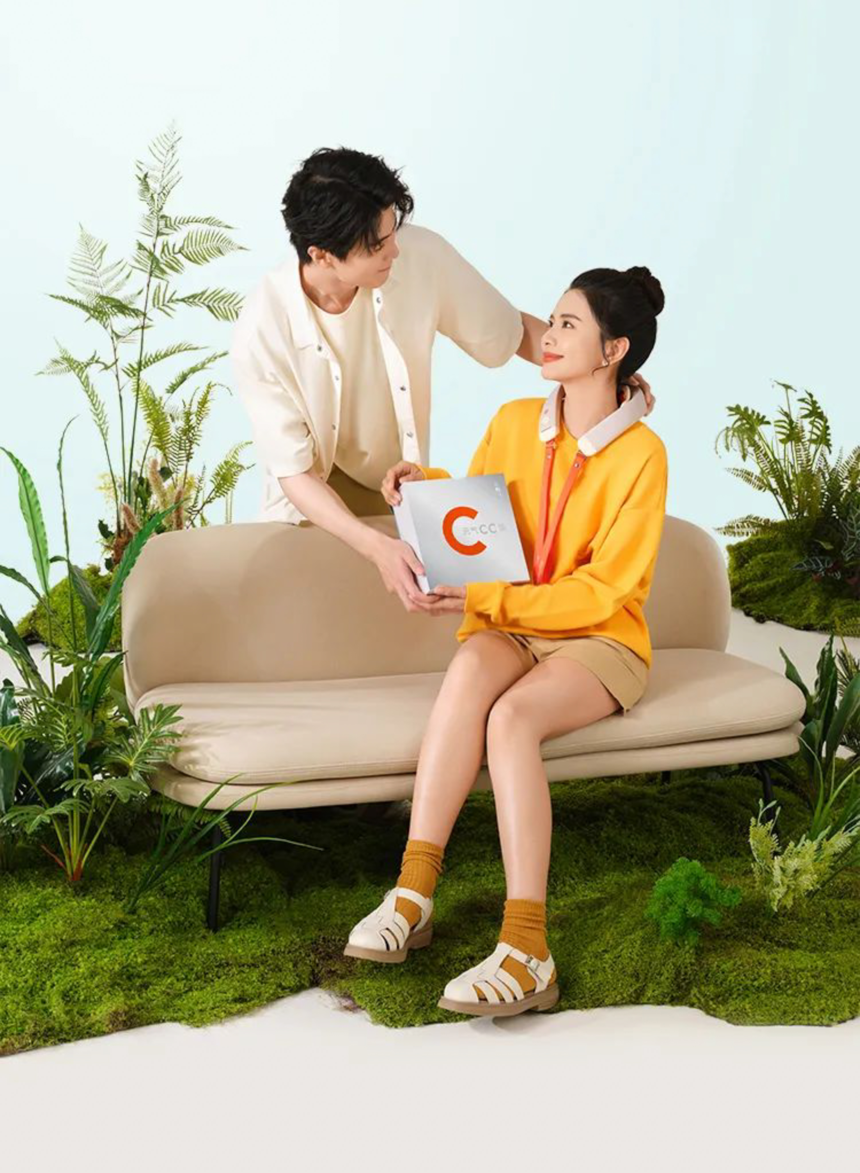 A protective photography，Neck massage instrument，3C digital photography，Electronic product shooting，Photography of small household appliances，Photograph of daily necessities，Outdoor & Camping Shooting，Full of vitality，