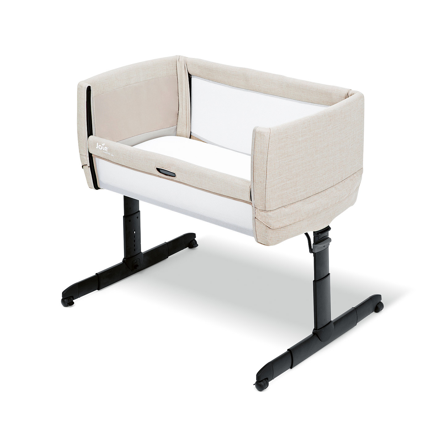 2023 Red Dot Product Design Award，Infants and children，Bedside Travel Crib，