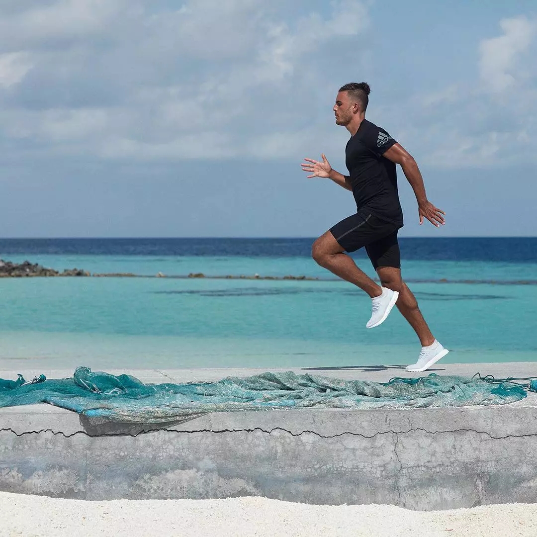 ♪ Ooh ♪，Coca Cola，Adidas，Reuse，Water bottle，