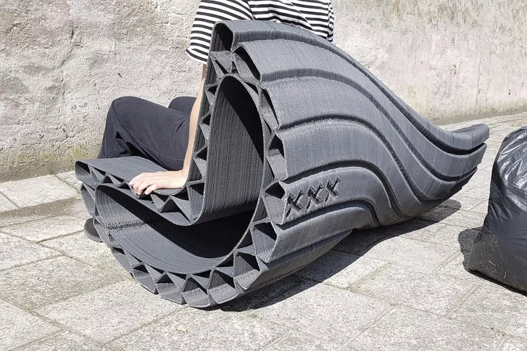 ♪ Ooh ♪，Coca Cola，Adidas，Reuse，Water bottle，