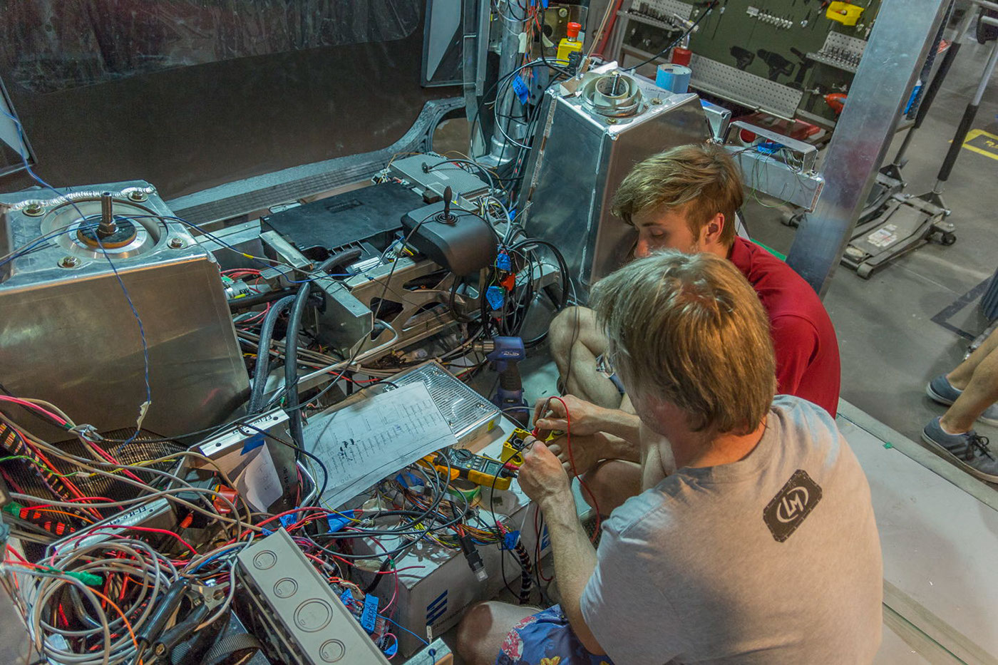 automobile，sightseeing，autonomy，