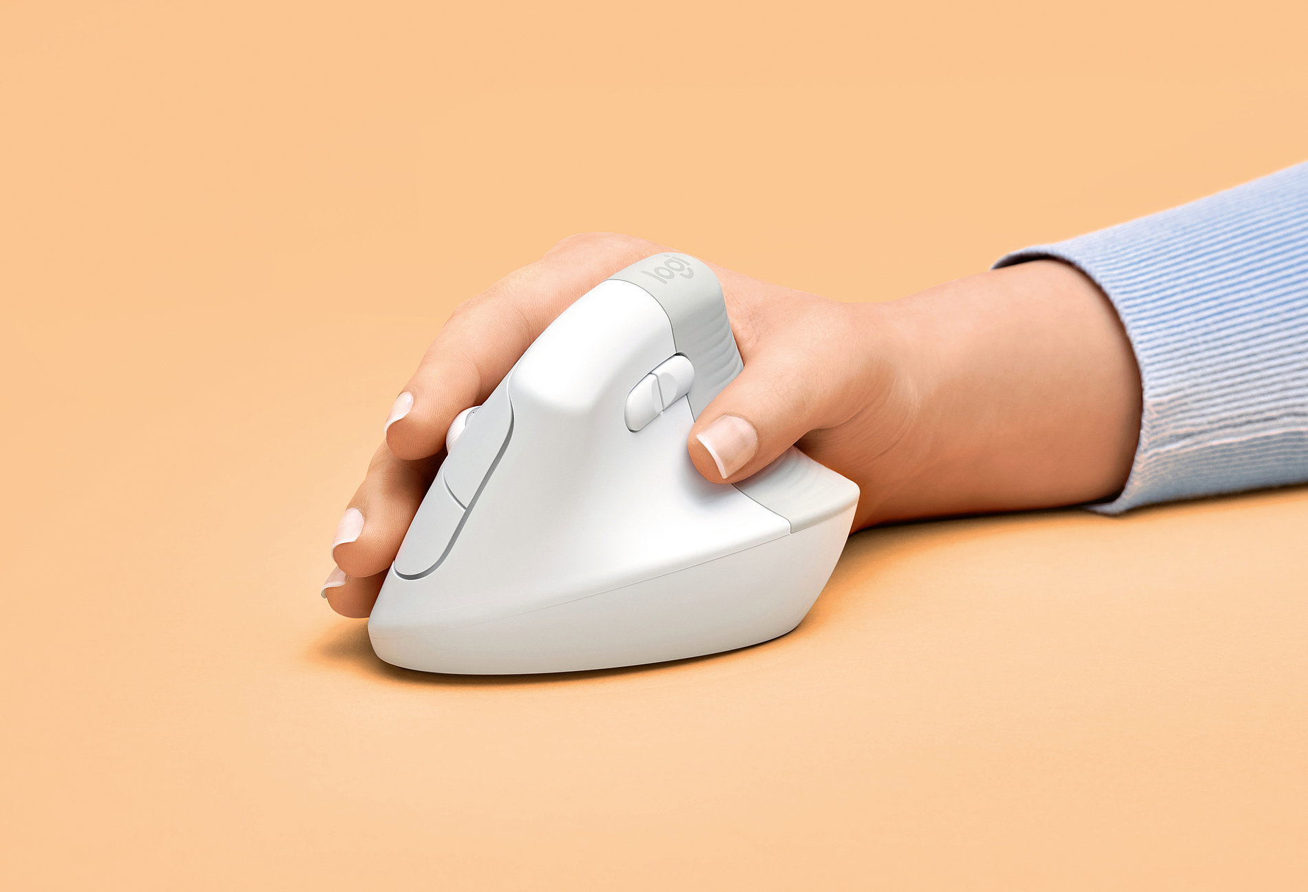 2023 Red Dot Product Design Award，Computer and Communication Technology，Wireless vertical mouse，