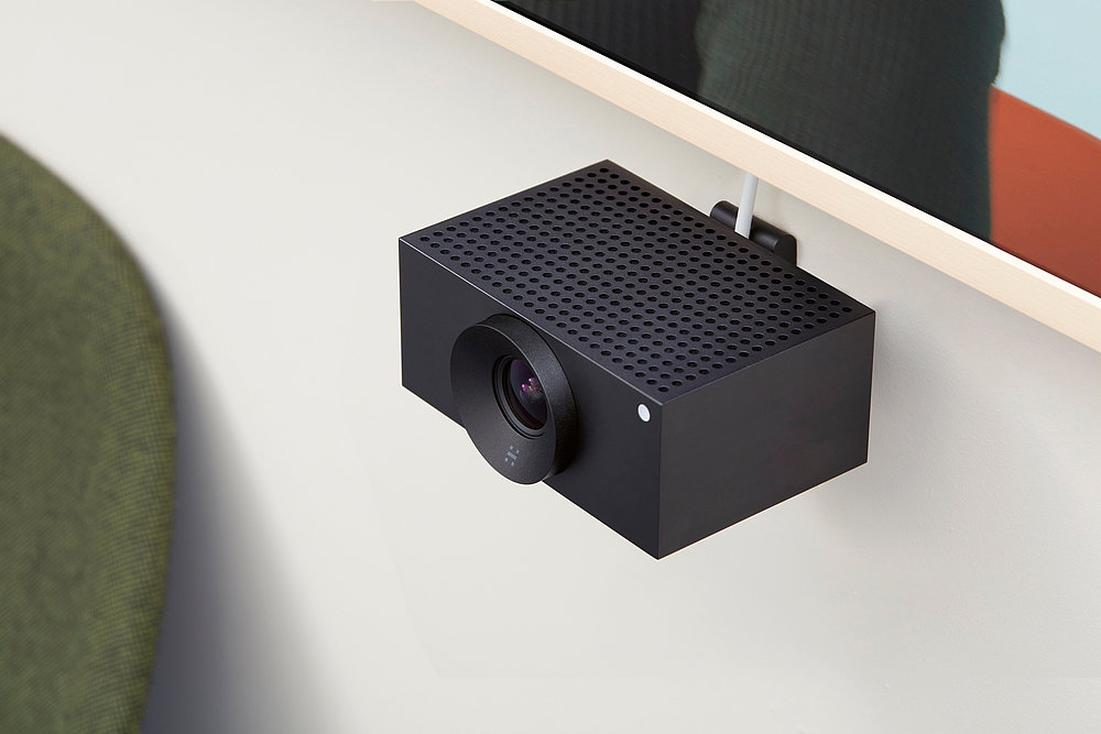 2023 Red Dot Product Design Award，Computer and Communication Technology，Artificial intelligence guided multi-camera system，