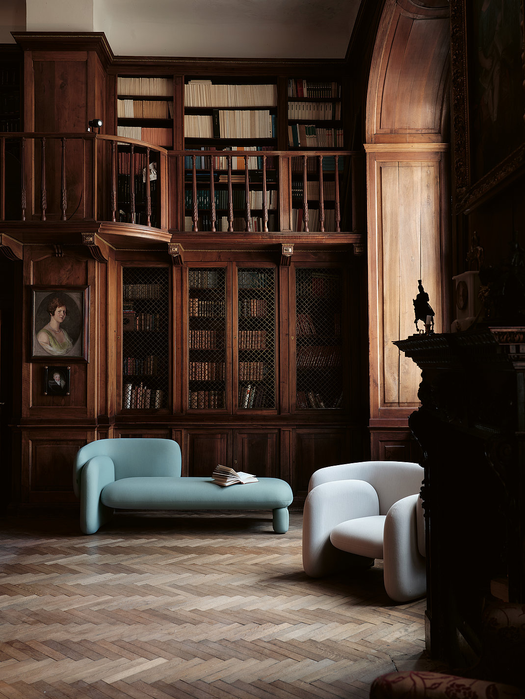 2023 Red Dot Product Design Award，Interior Design and Architecture，upholstered furniture ，