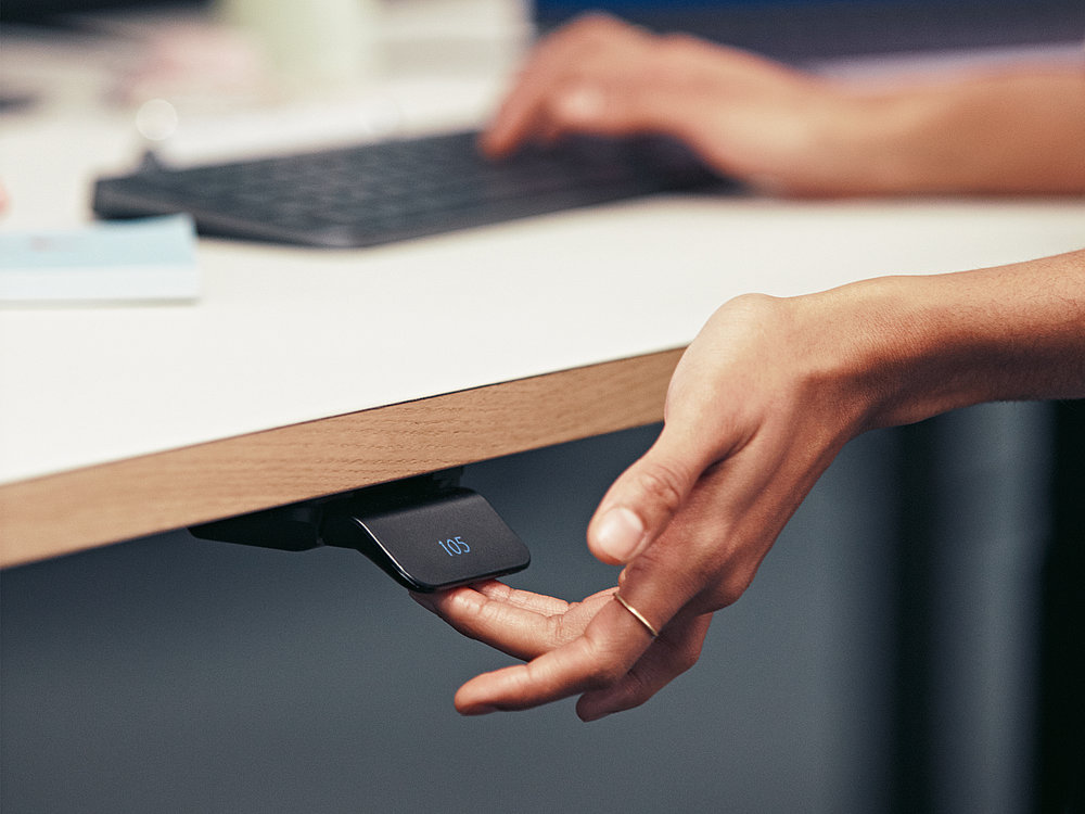 2023 Red Dot Product Design Award，Office Design and Equipment，Desktop Control Panel，