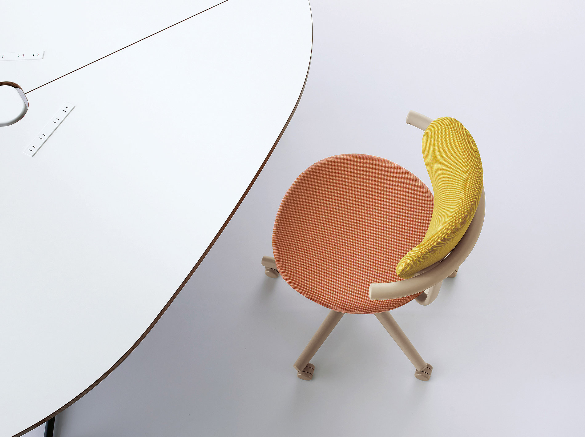 2023 Red Dot Product Design Award，Office Design and Equipment，Office chair，