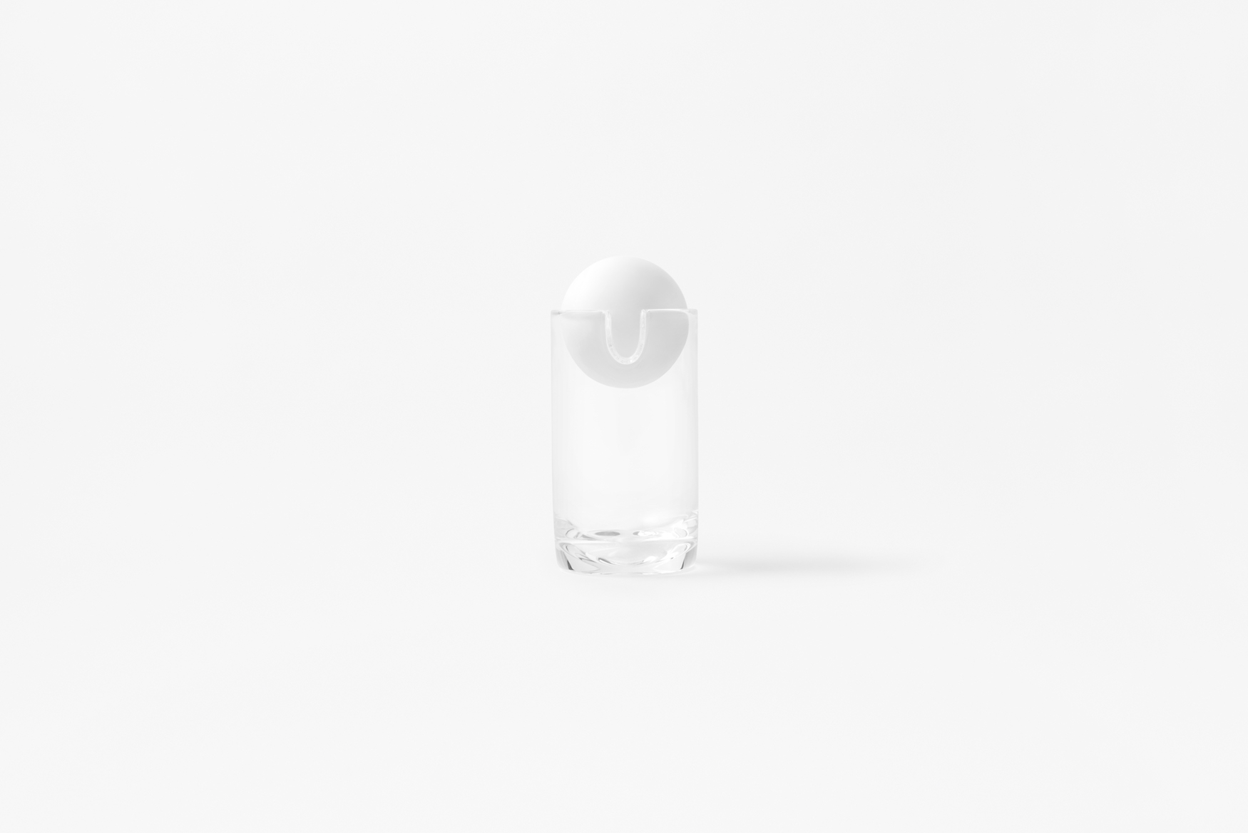 geometry，white，cone，Extrusion type，Soy sauce bottle，Sato Da，Kitchen supplies，Glass，silica gel，No Entry，Seasoning box，Oil pot，kettle，