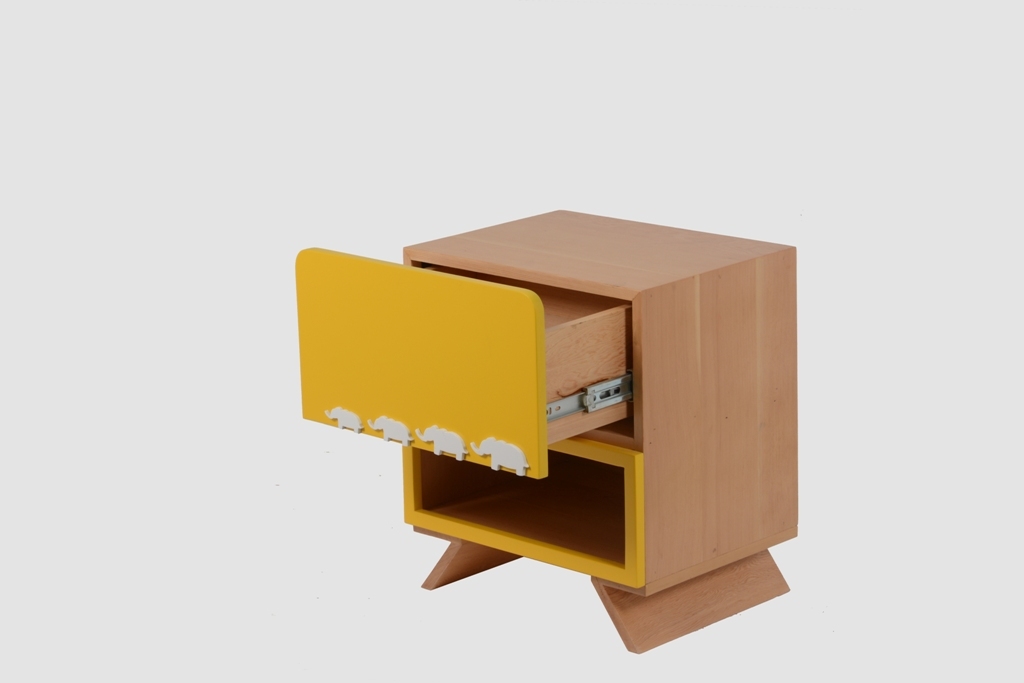 children，furniture，cabinet，Bed，color，animal，wood，