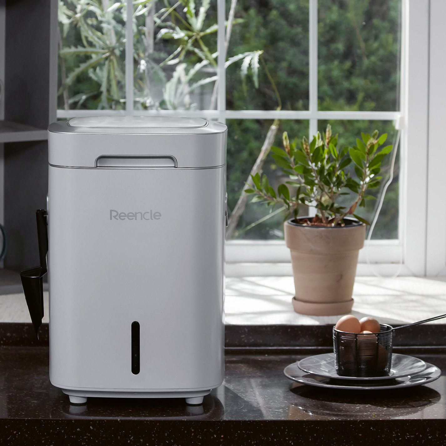 2023 Red Dot Product Design Award，Household Electric Appliances，Food Composting，