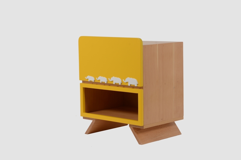 children，furniture，cabinet，Bed，color，animal，wood，
